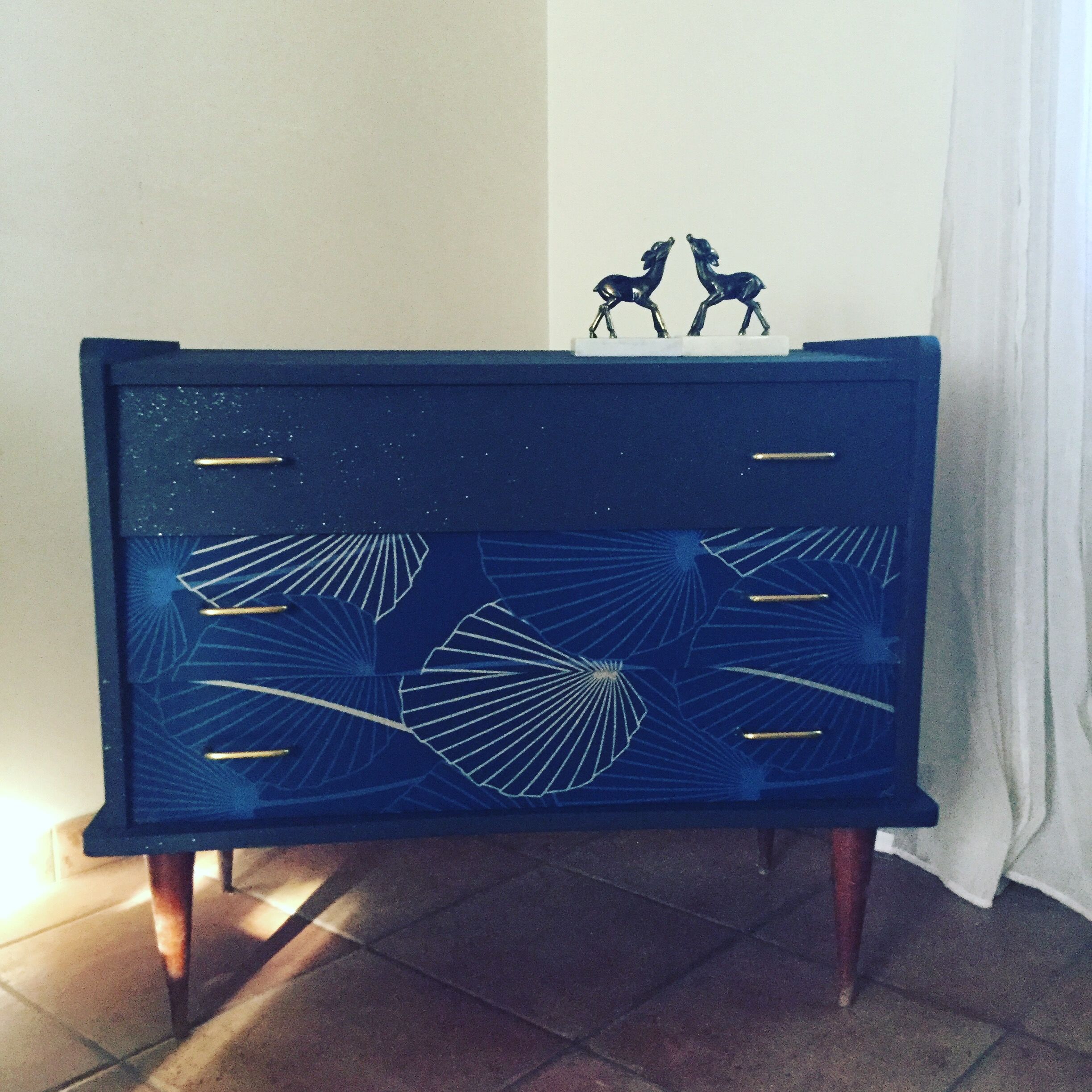 Black vintage chest of drawers