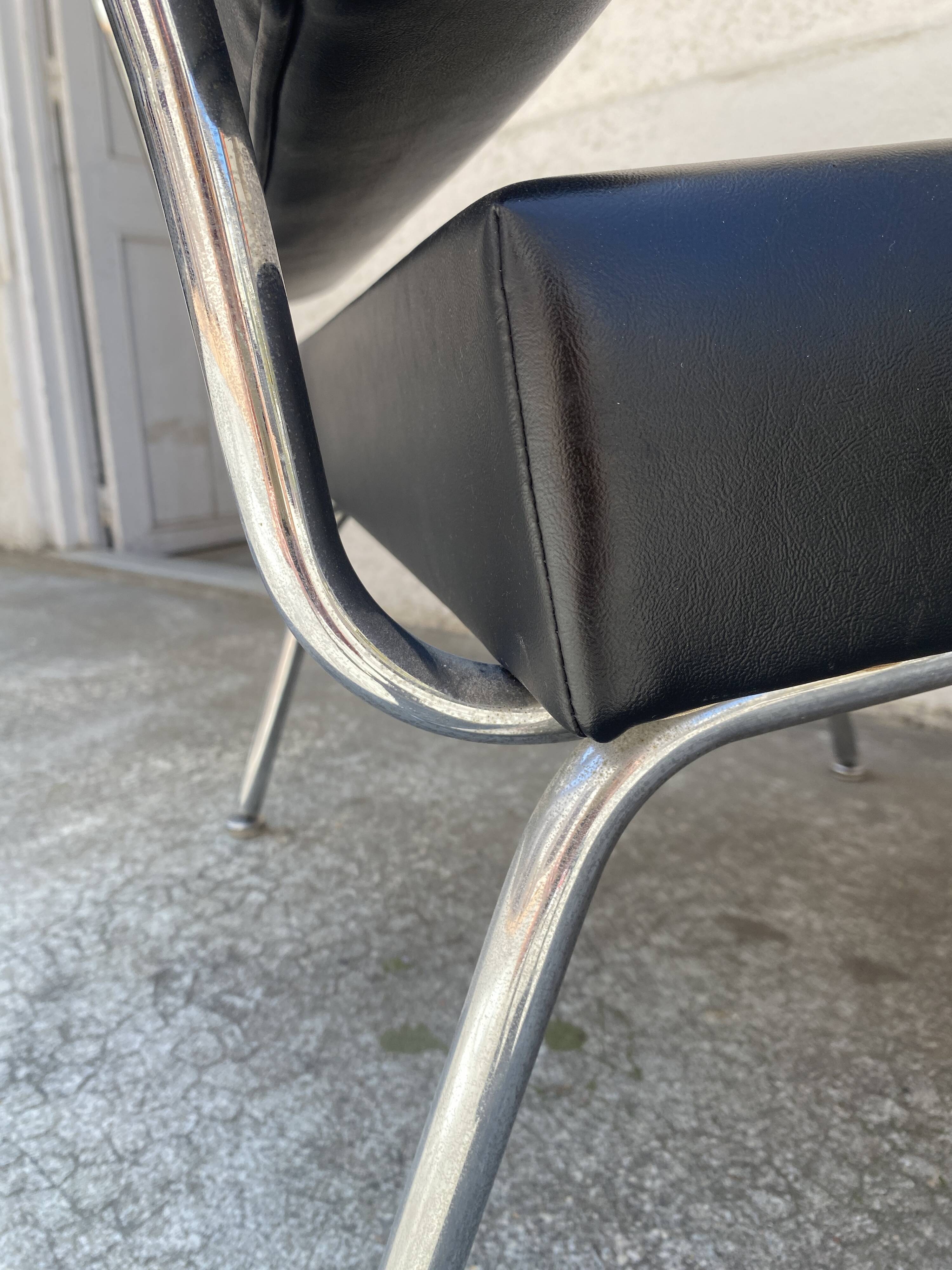 Knoll model 31 armchair