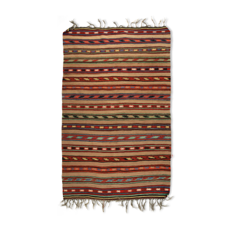 Tapis kilim anatolien fait à la main 241 cm x 146 cm