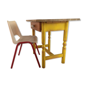 bureau enfant et sa chaise