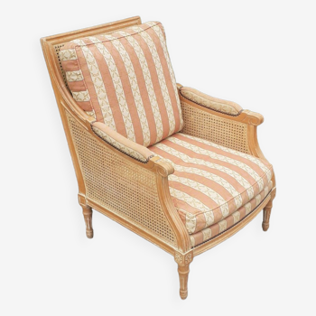 Bergère style Louis xvi en bois et cannage