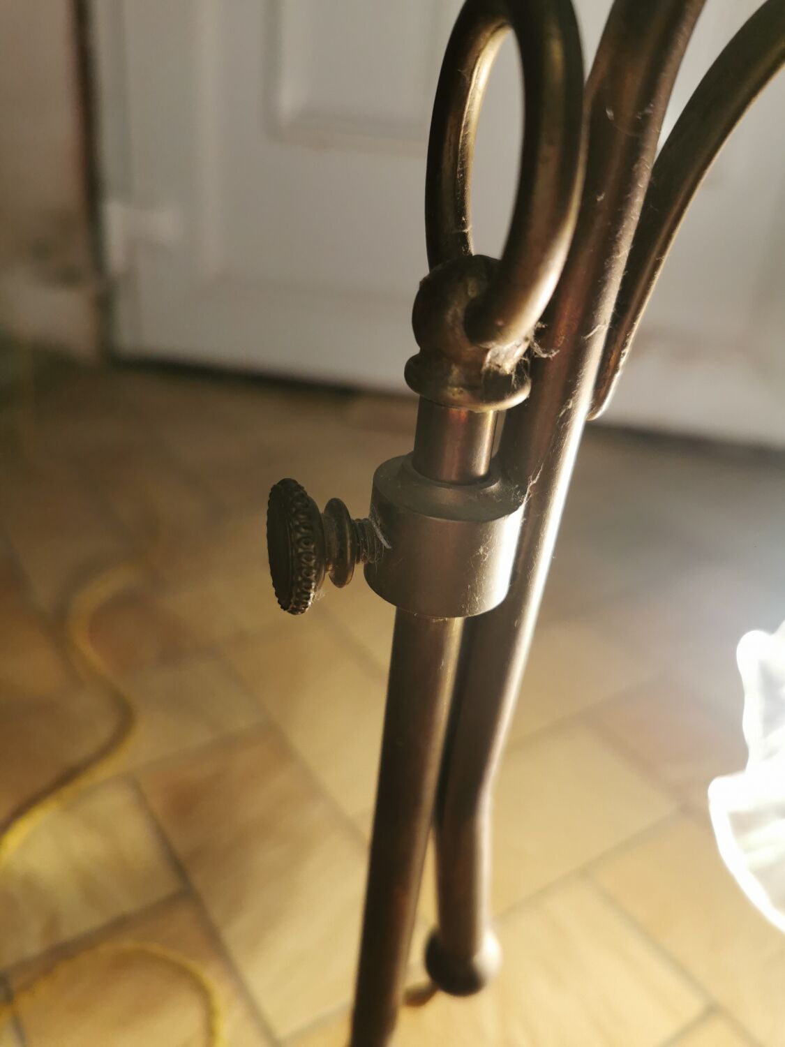 Desk lamp