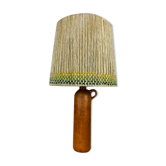 Corded stoneware lamp of wool