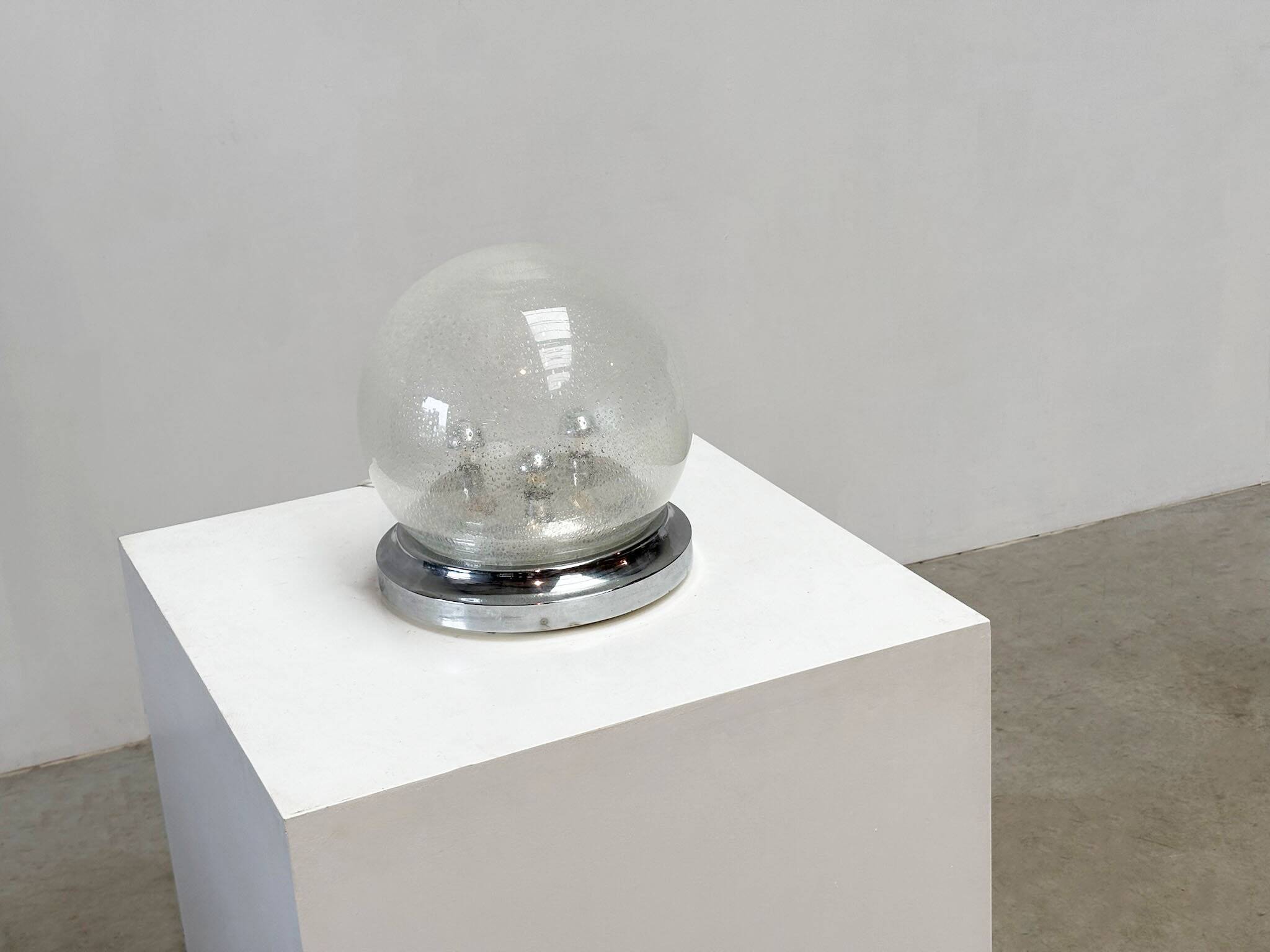 1970s Italian table lamp