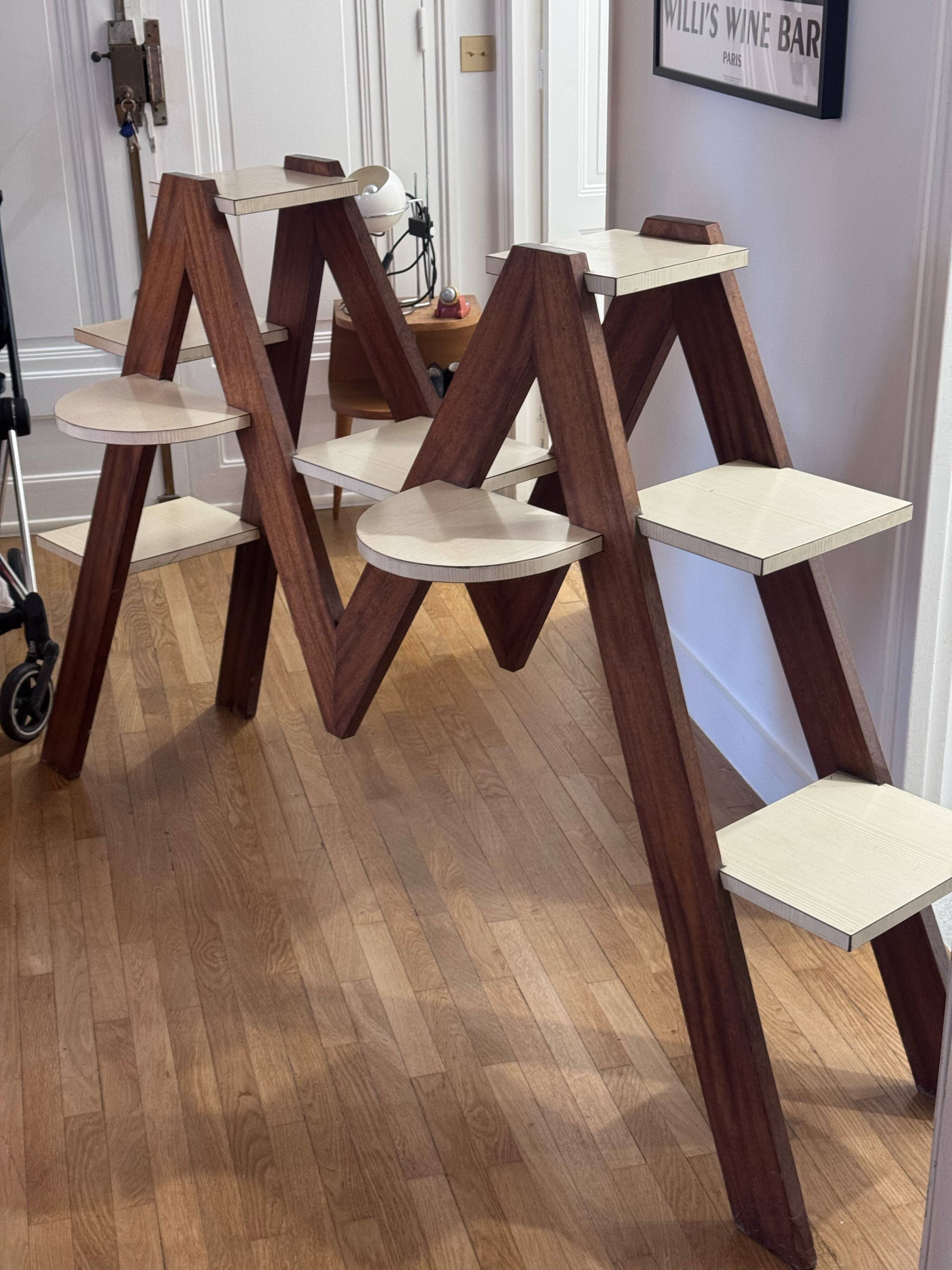 Decorative wooden shelf