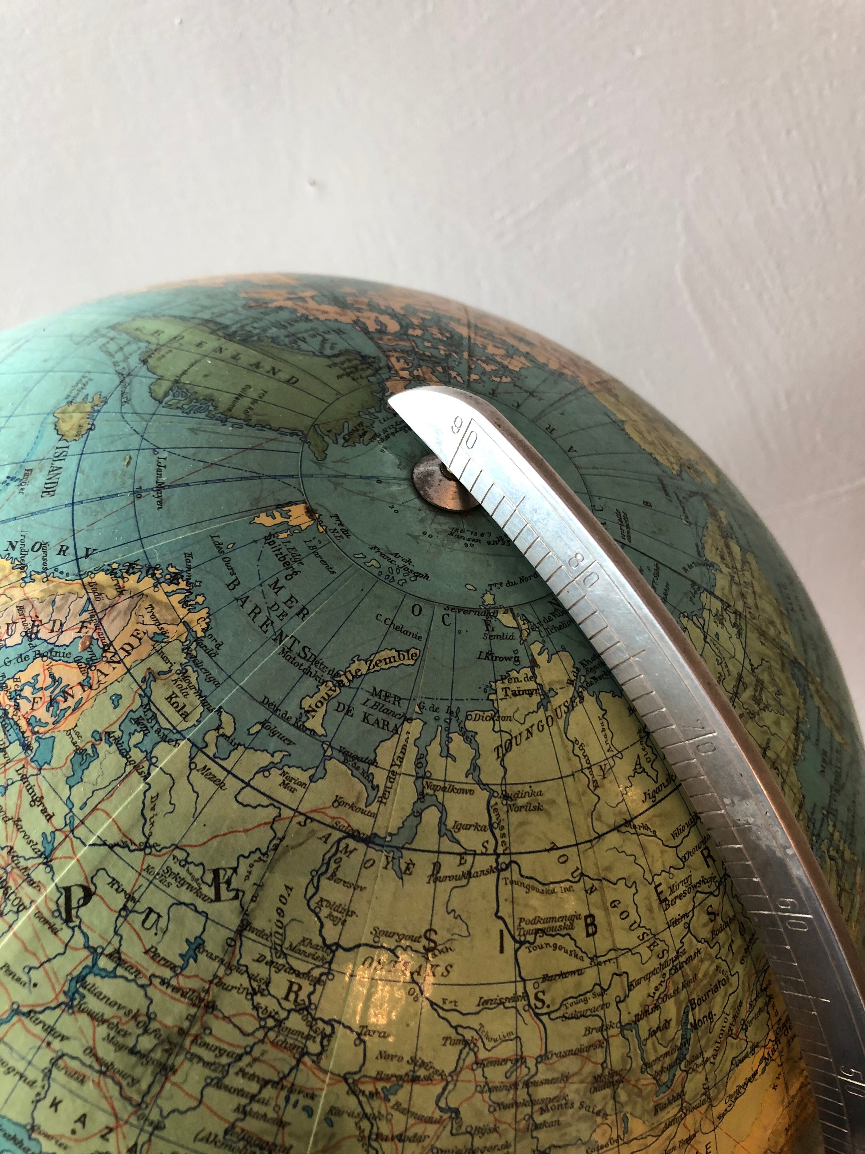 Vintage globe globe map