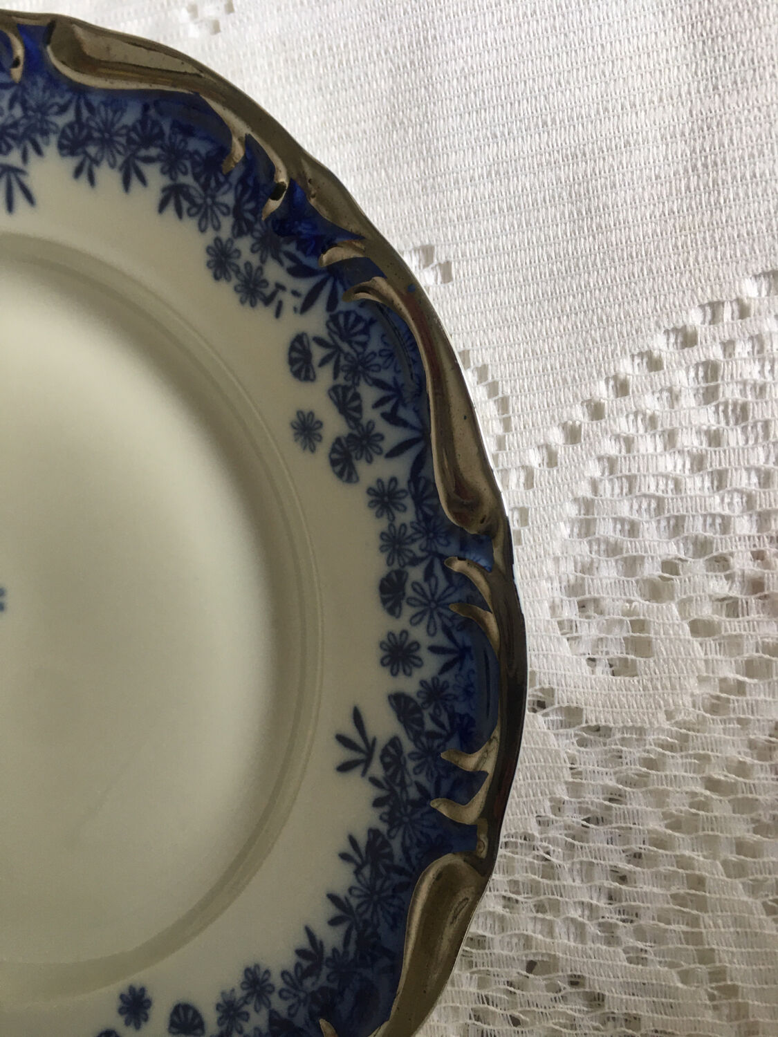 Set of 12 flat plates Romanian porcelain Dalba Julia