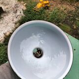 Green opaline suspension