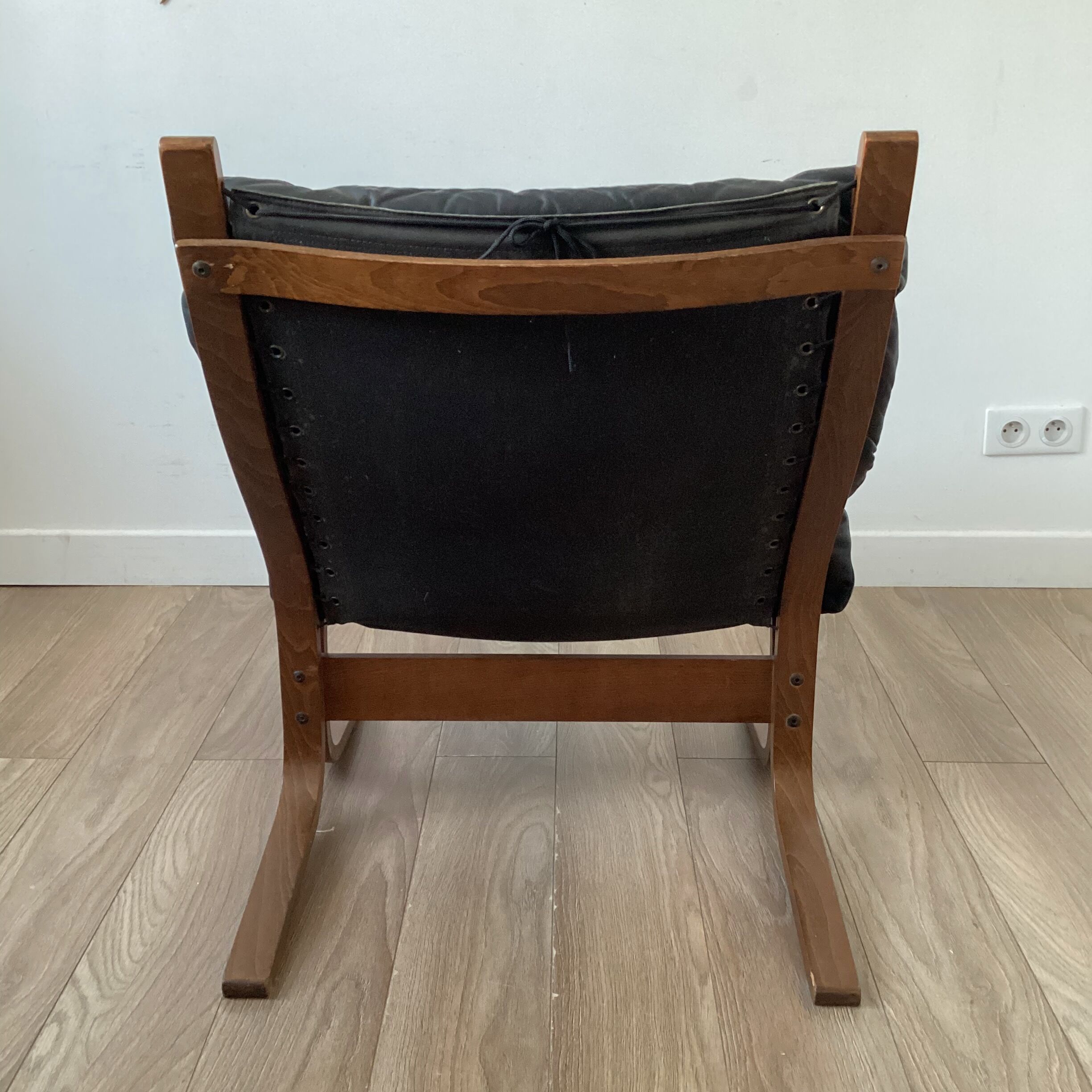 Siesta armchair by Ingmar Relling