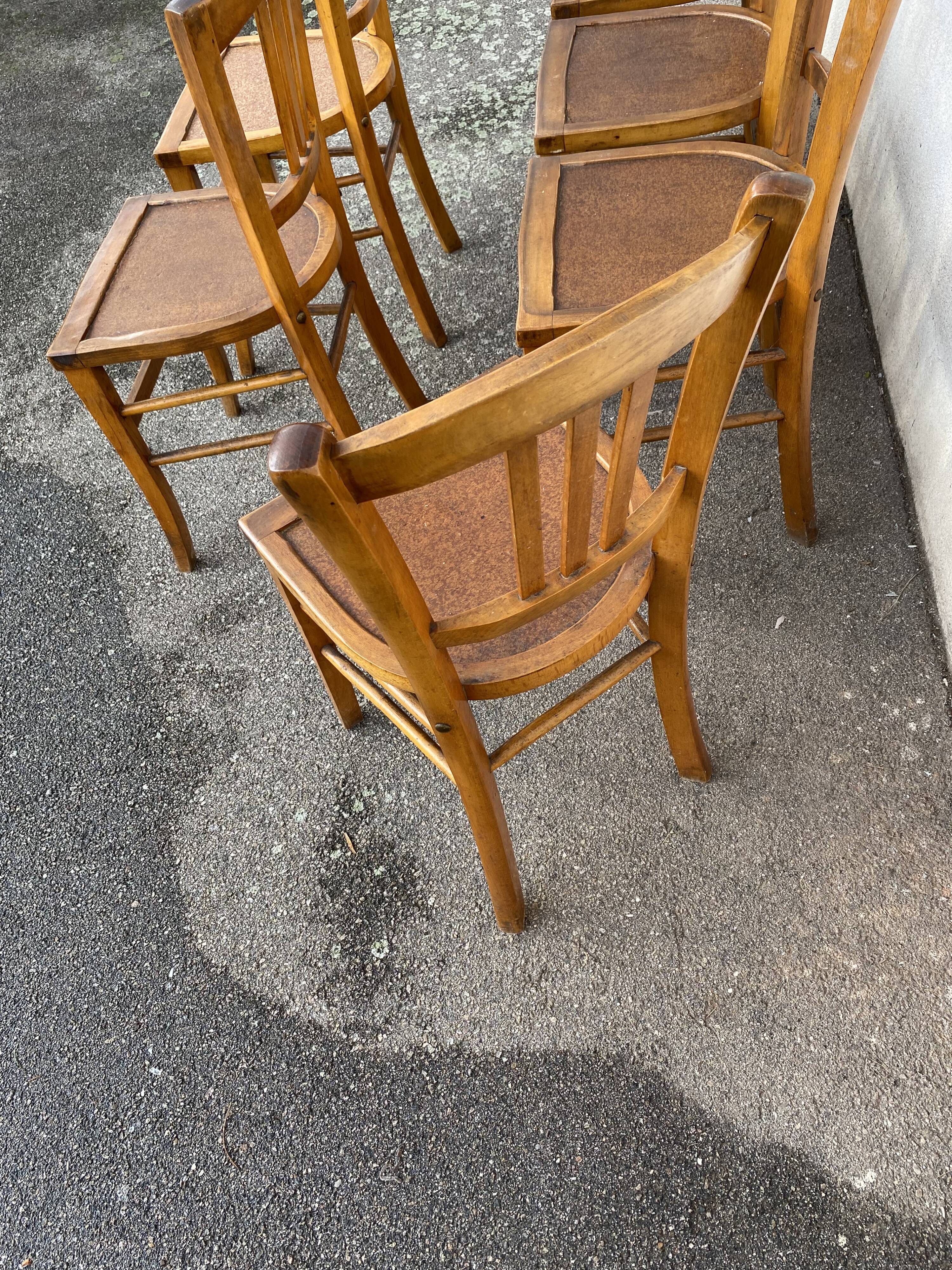 Set of 6 varnished bistro chairs