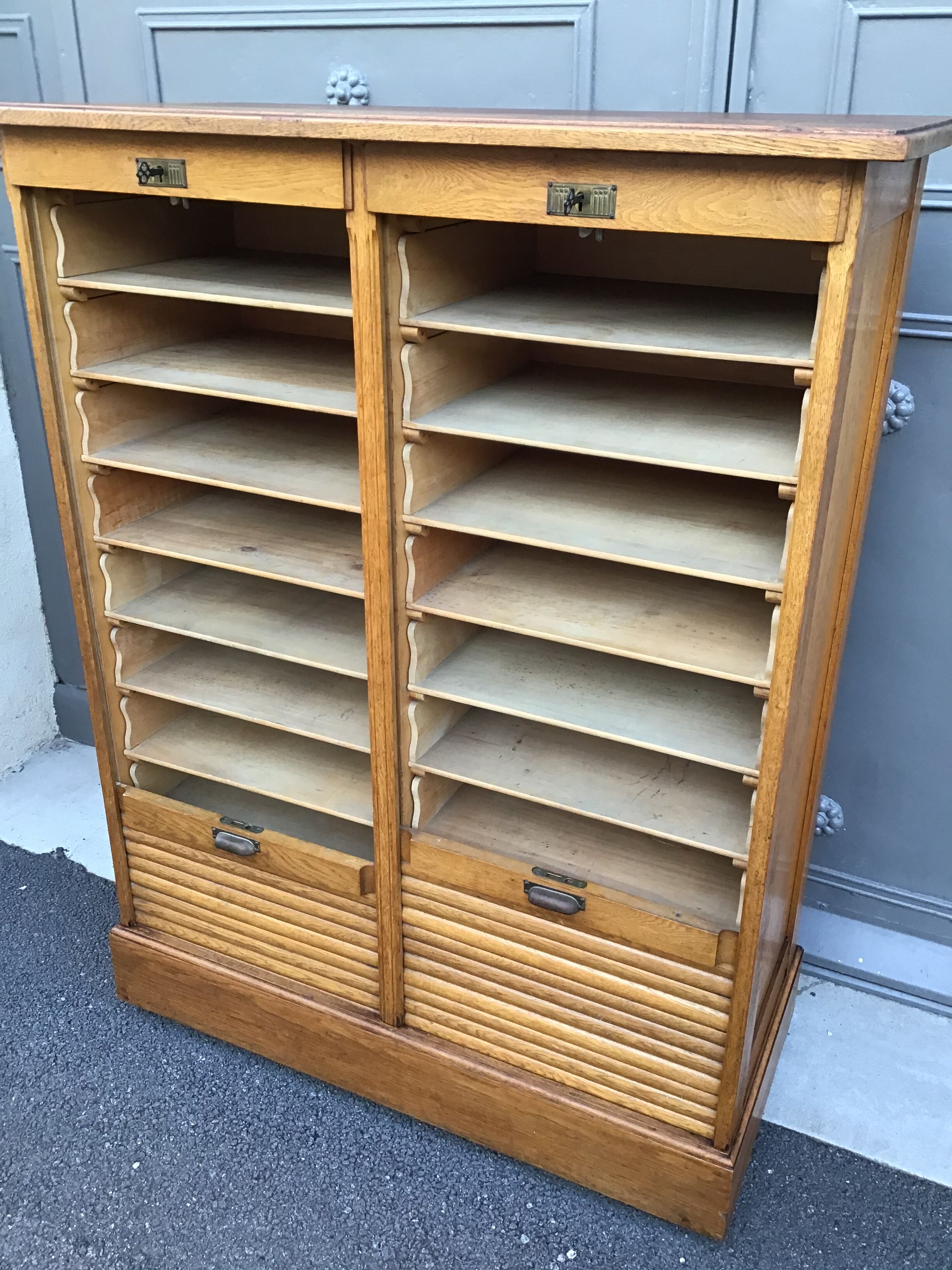 Furniture notary sliding curtain binder 1950s