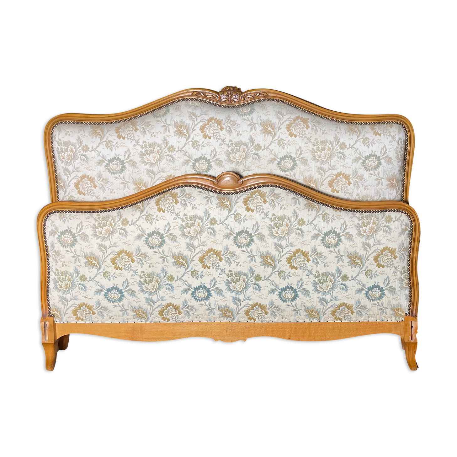Upholstered bed in Louis XV style