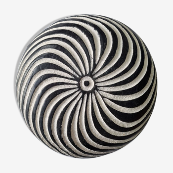 Traditional round shield bamileke