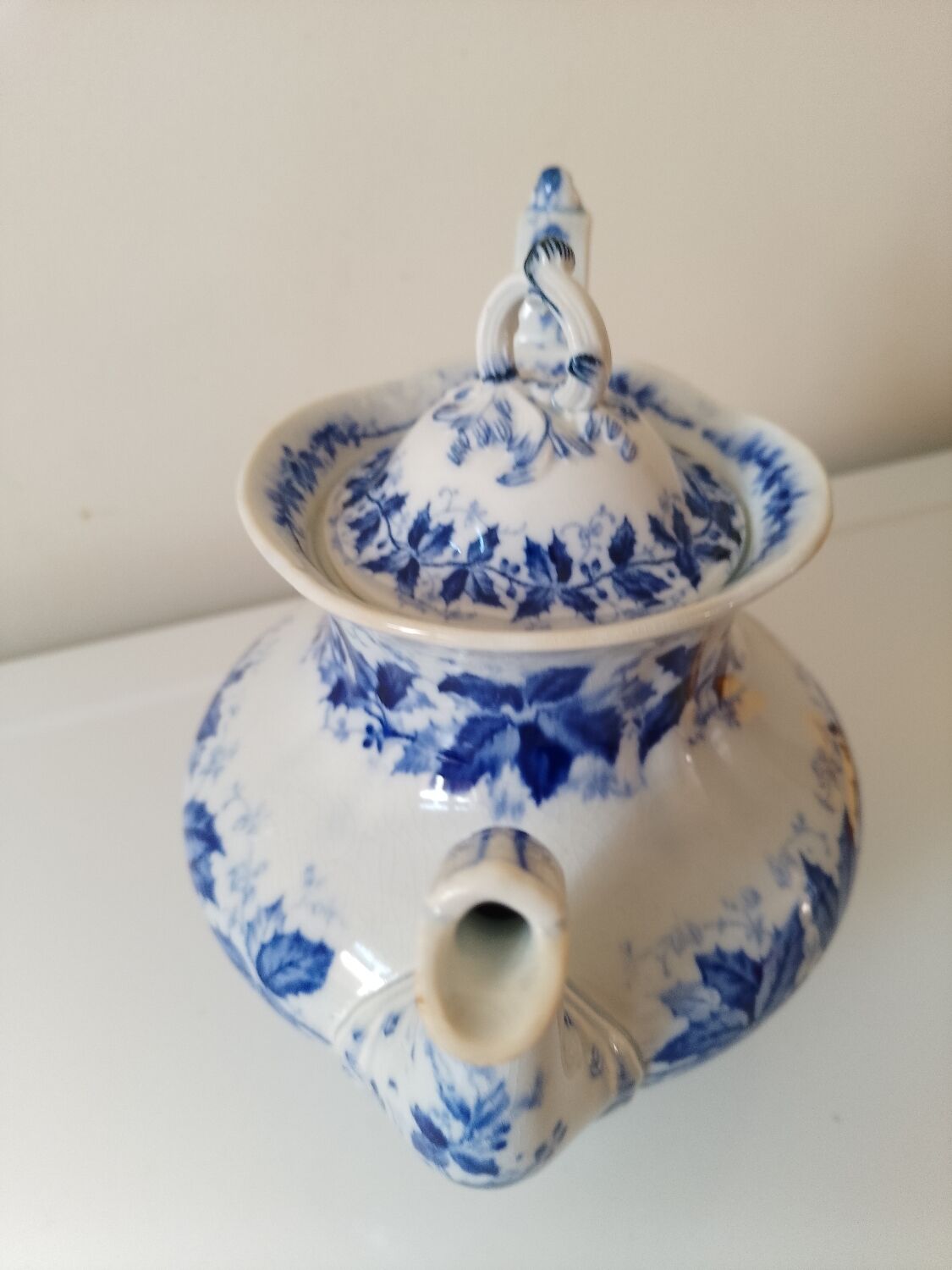 19th century Creil Montereau teapot