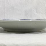 Large Chinese porcelain dish