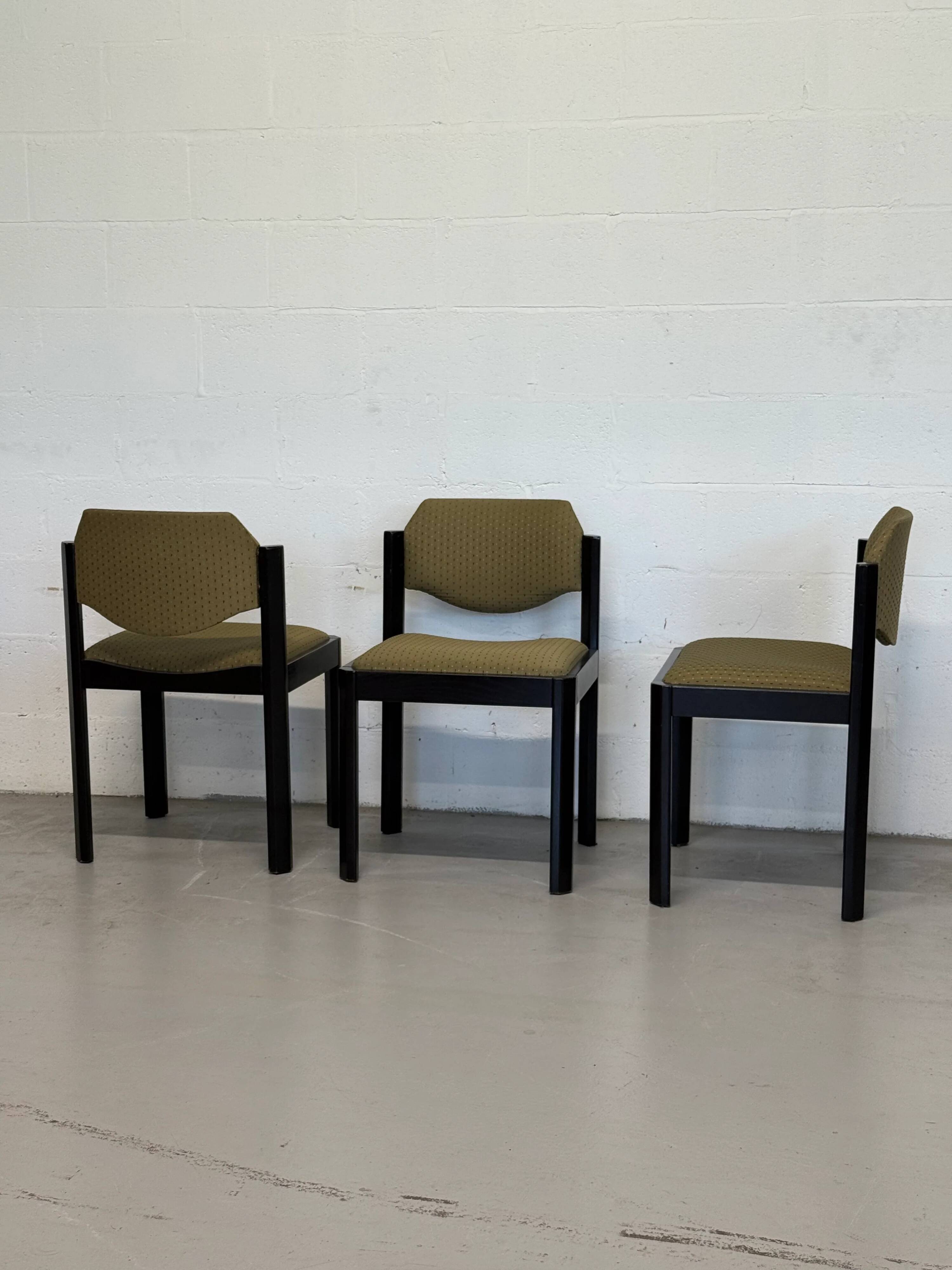 Ensemble de 6 chaises de salle à manger italiennes vintage