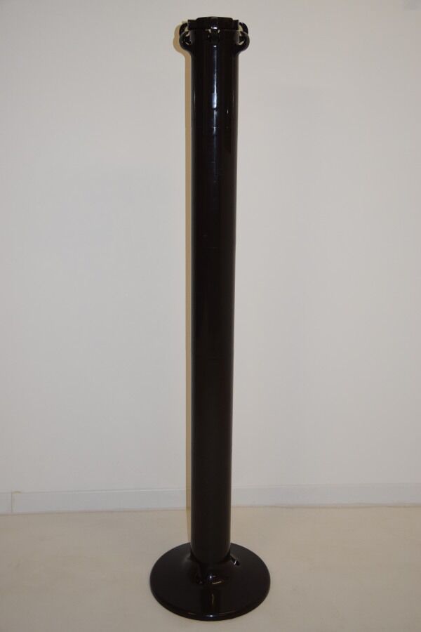Planta coatrack coatrack by Giancarlo Piretti for Castelli