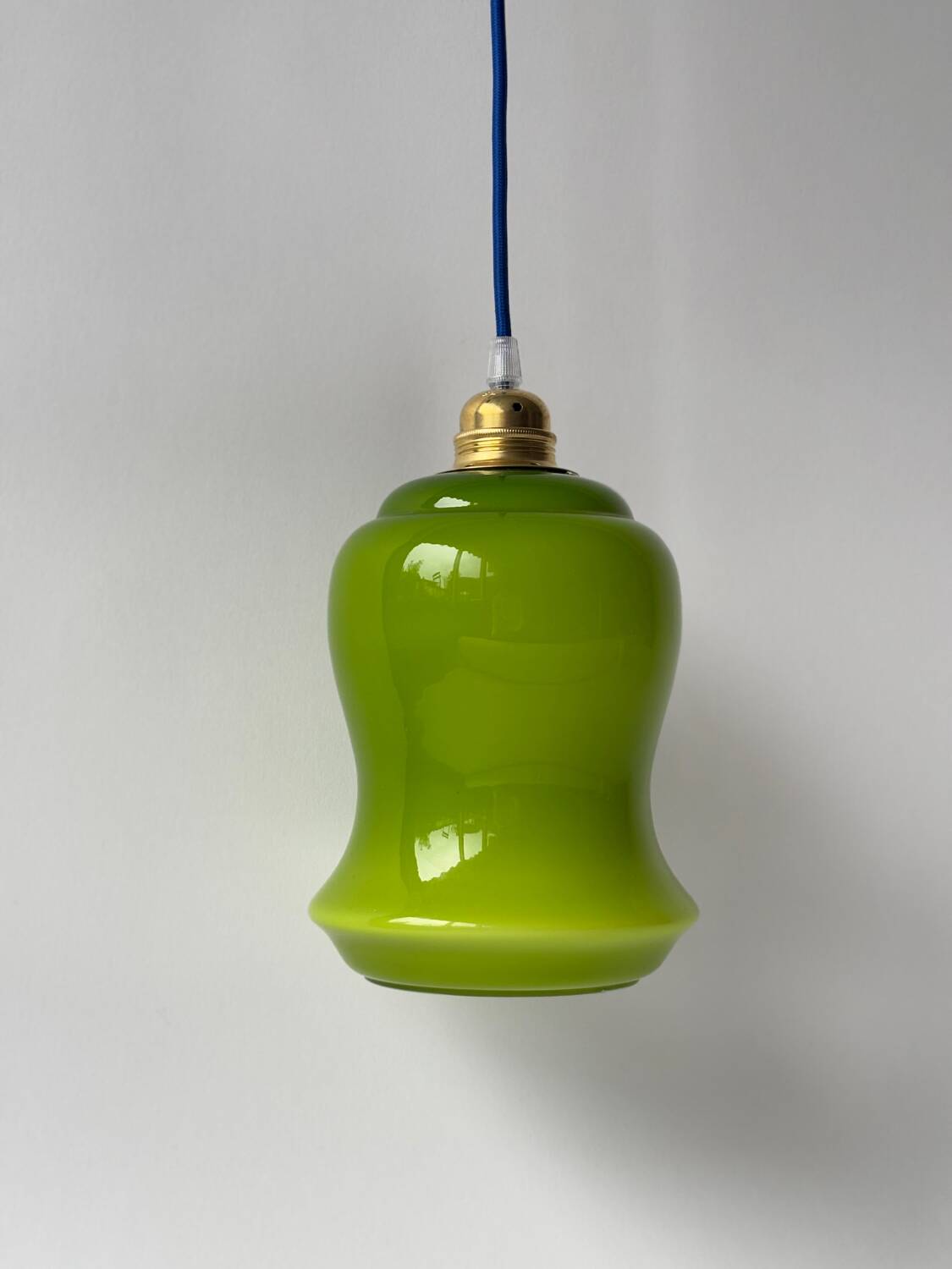 Vintage green opaline portable lamp