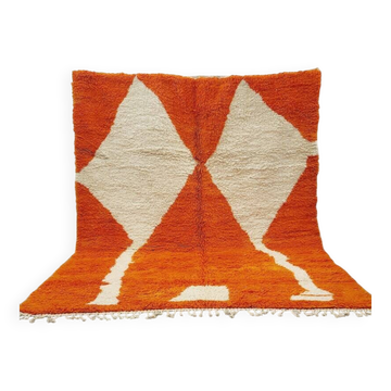 Beautiful handmade orange rug 200cm x 300cm