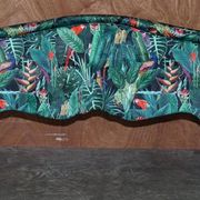 Vintage mini canapé in Birds of Paradise fabric