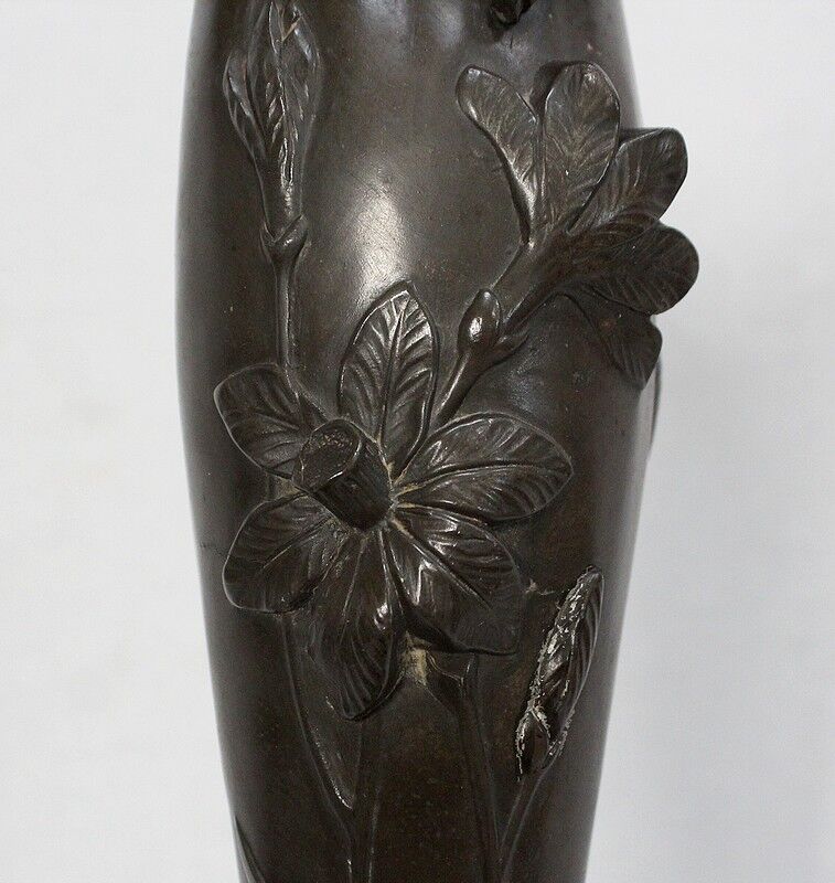 Pewter vase, "Young woman picking a water lily", signed P. Jean, Art Nouveau early twentieth century