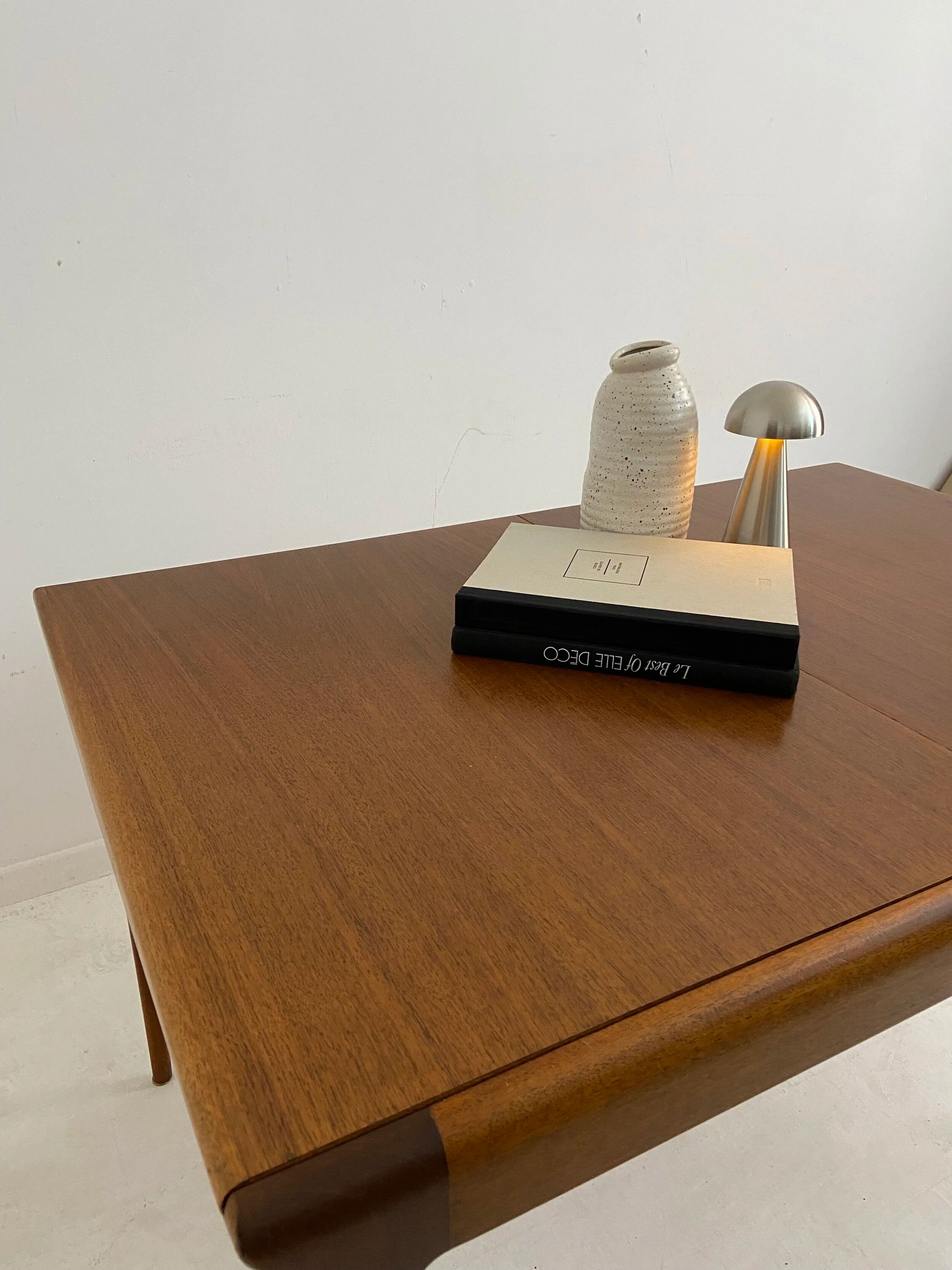 Table vintage McIntosh scandinave en teck – années 60