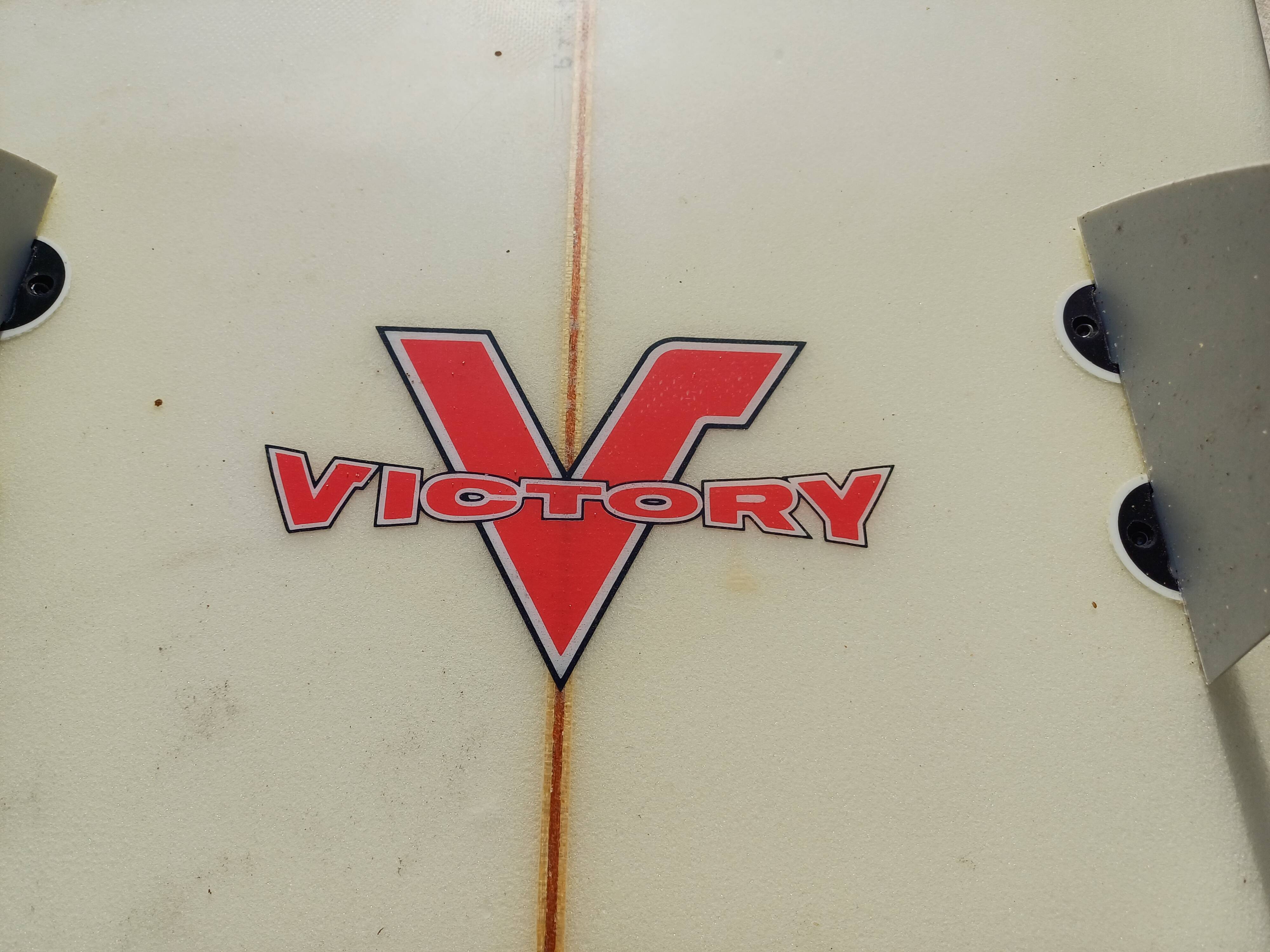 Victory 3 Fin Surfboard