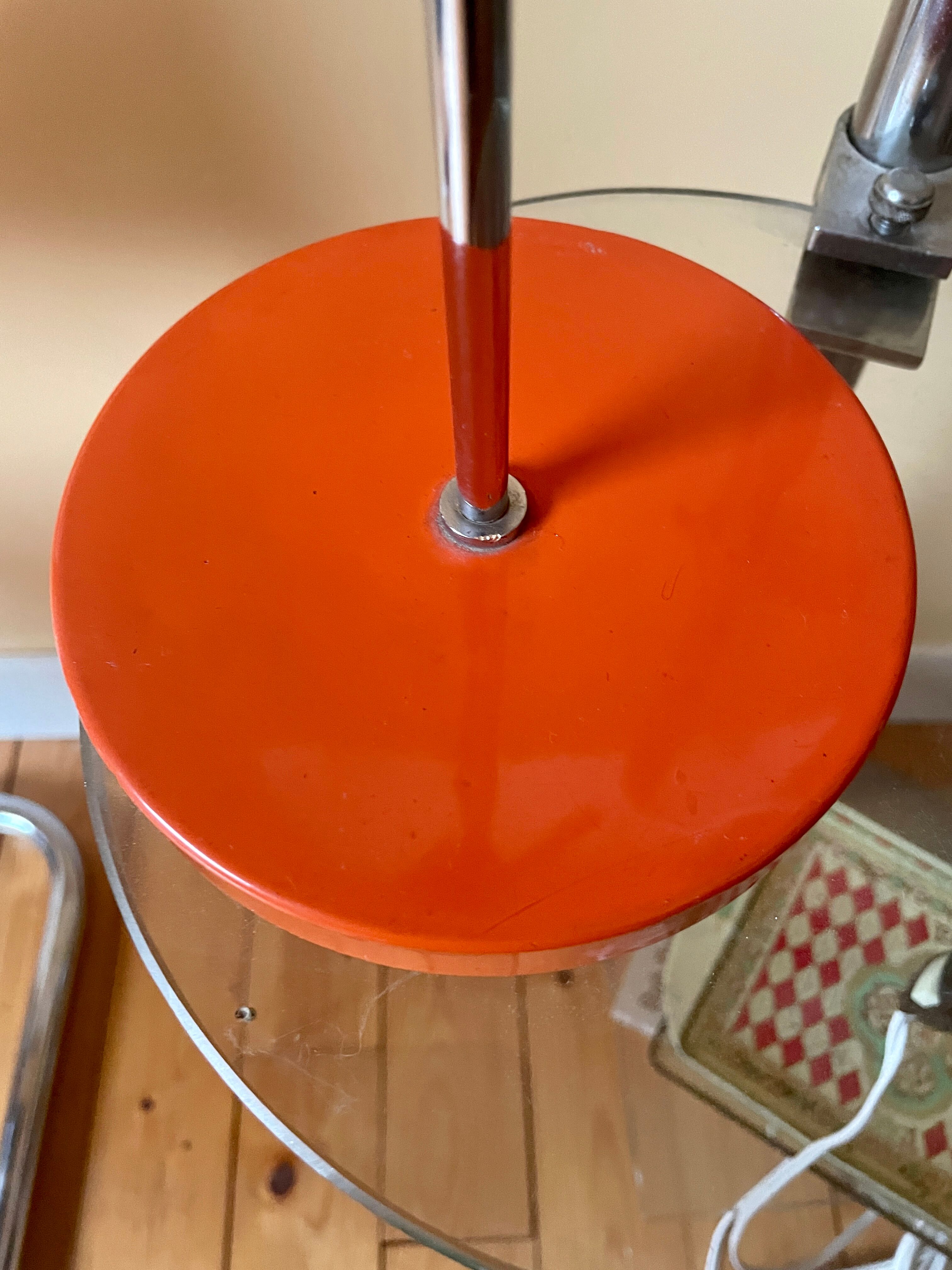 Vintage assembler lamp