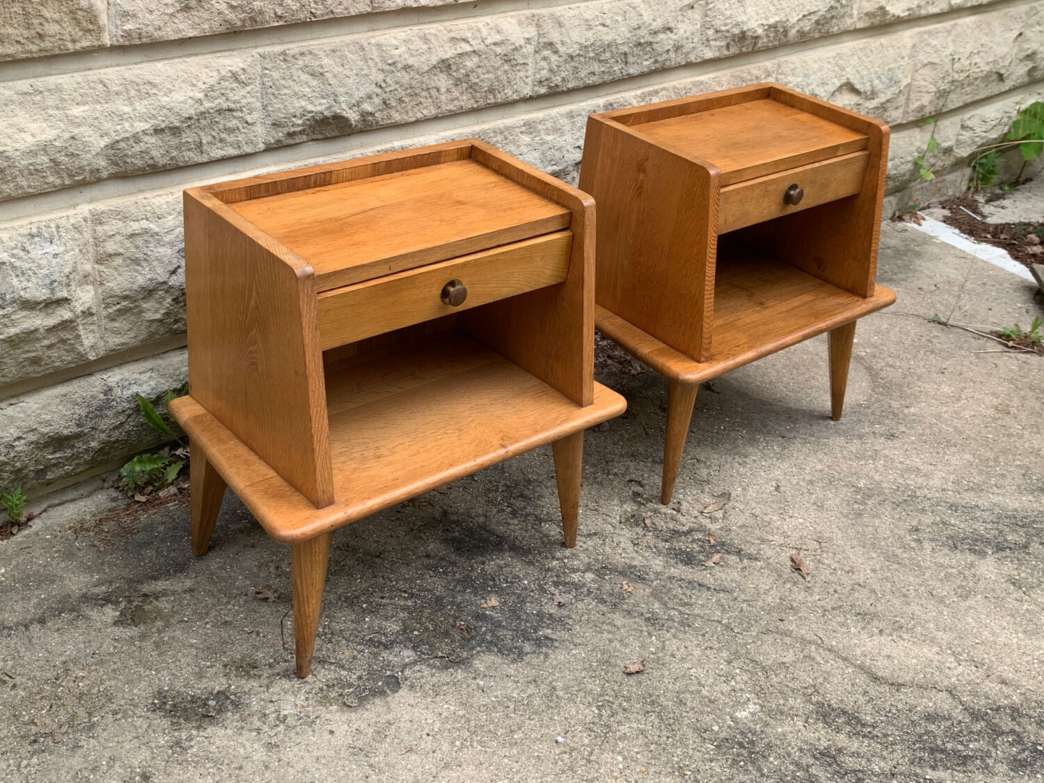 Pair of bedside feet compass solid oak vintage 1950