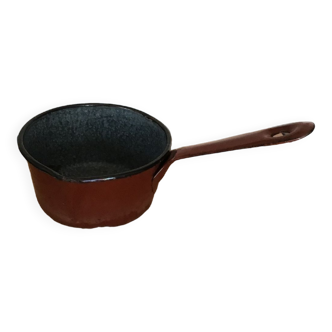 Petite casserole émaillée vintage