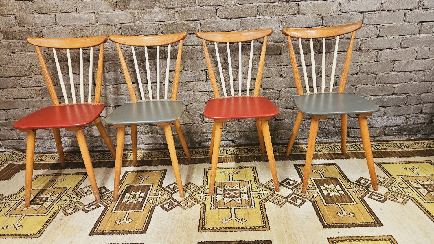 Set of 4 chairs with bars 1960