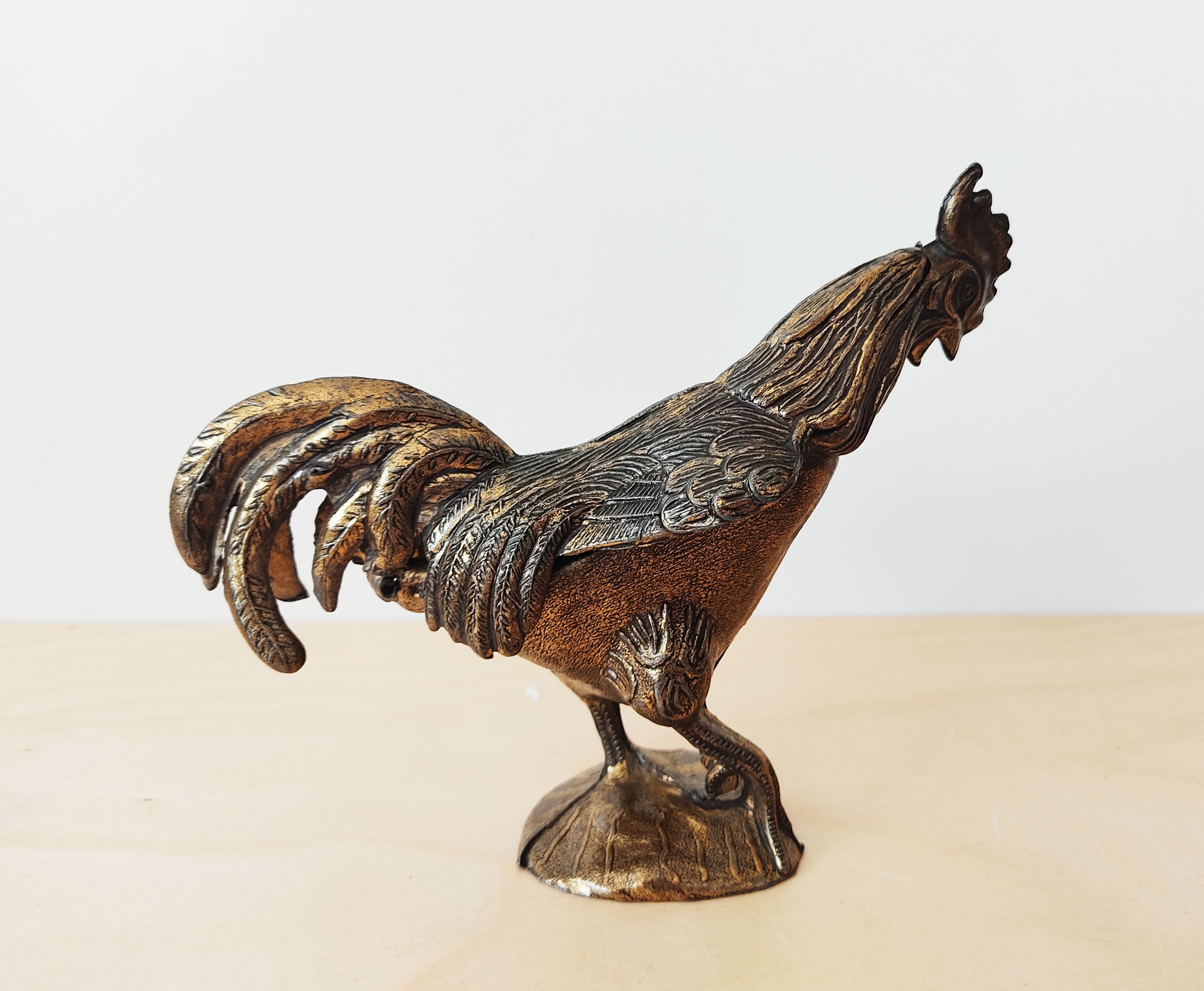 Boîte vintage en forme de coq