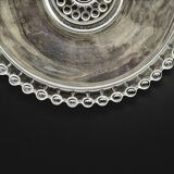 Plat Art Déco en verre moulé et perlé, 1900