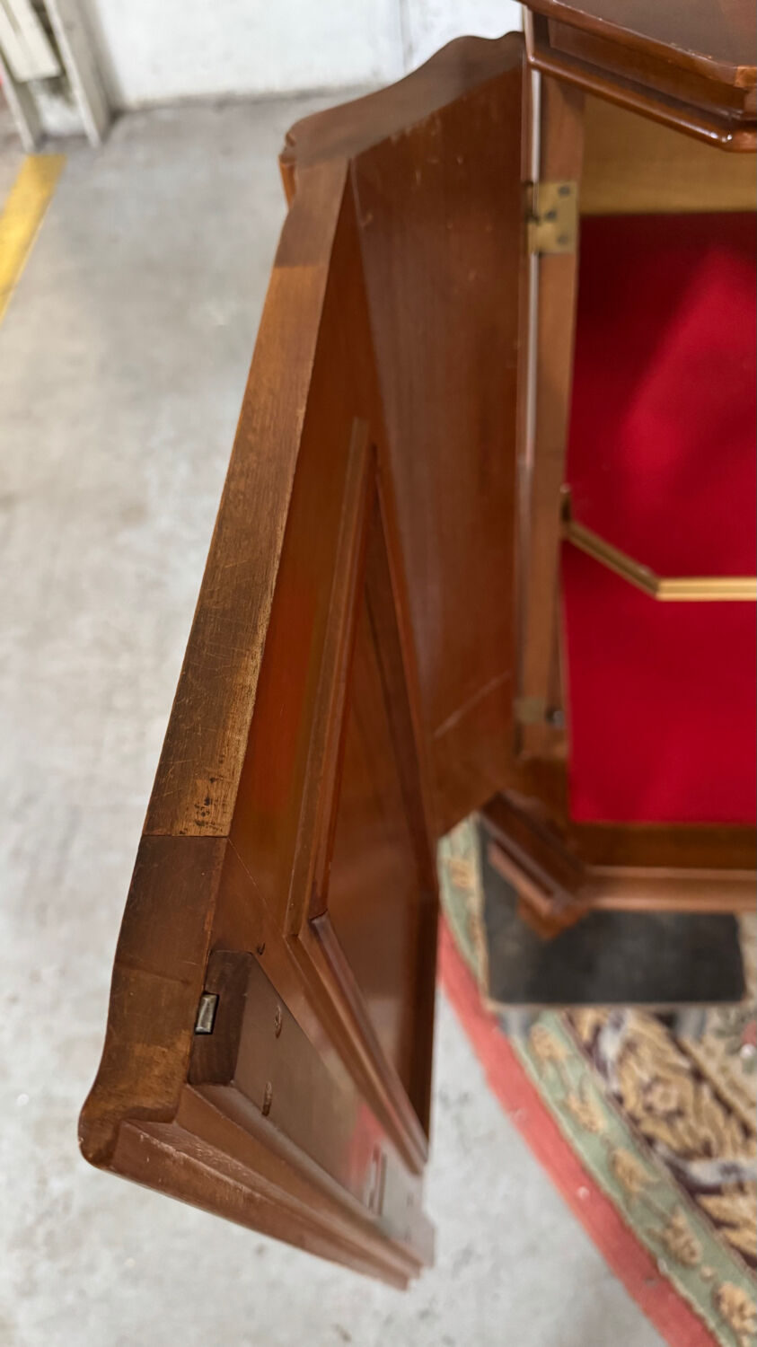 Mahogany and burl enfilade 1950/60