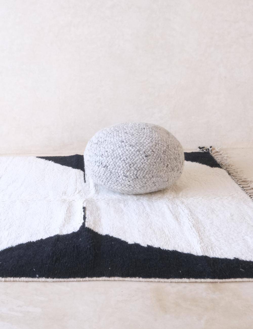 Black and White Berber Rug - 234 x 184 cm