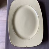 Rectangular saline serving dish