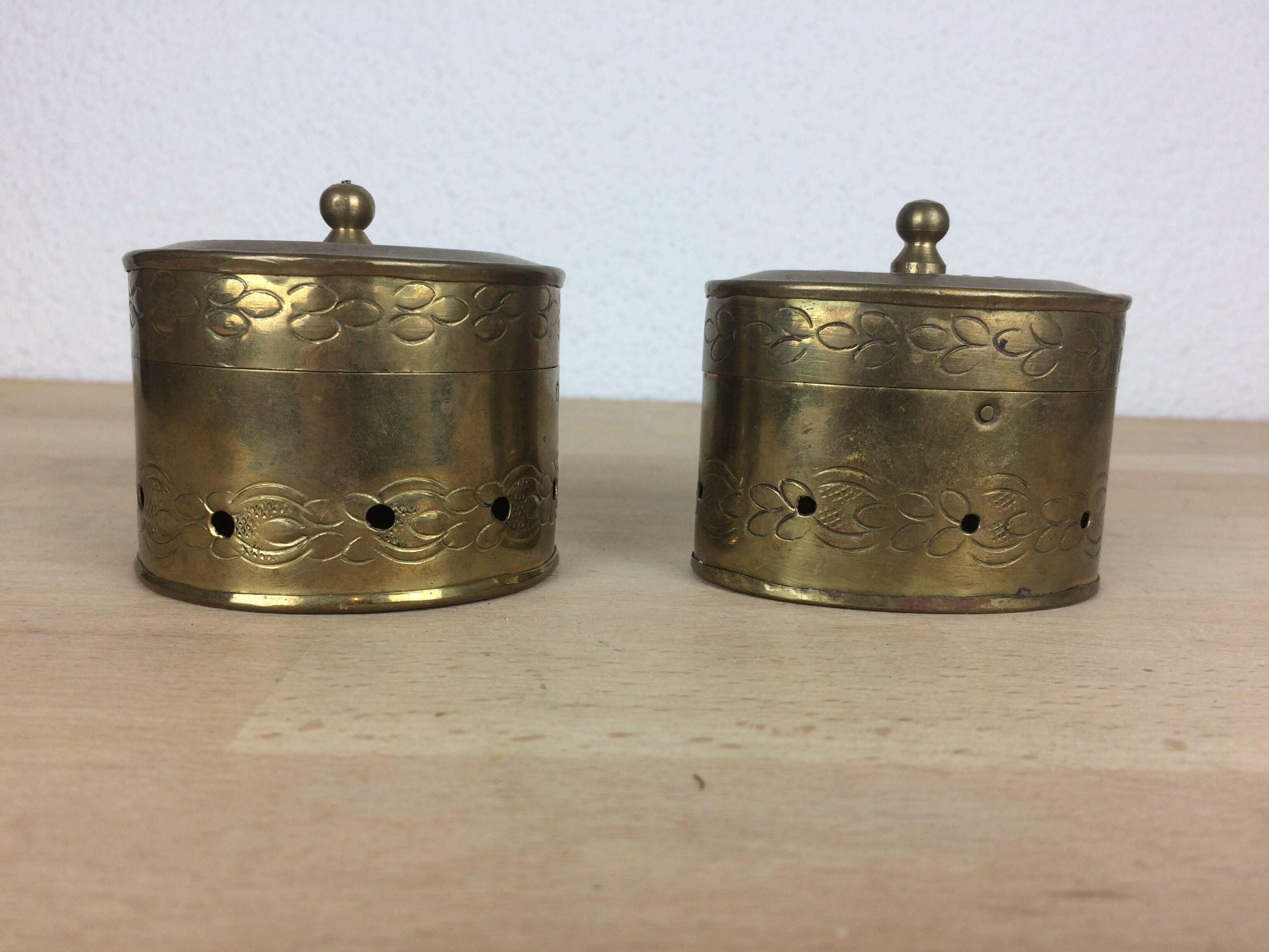 2 golden brass jewelry boxes