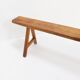 Banc rustique en bois massif de ferme avec pieds tréteaux - 1960s
