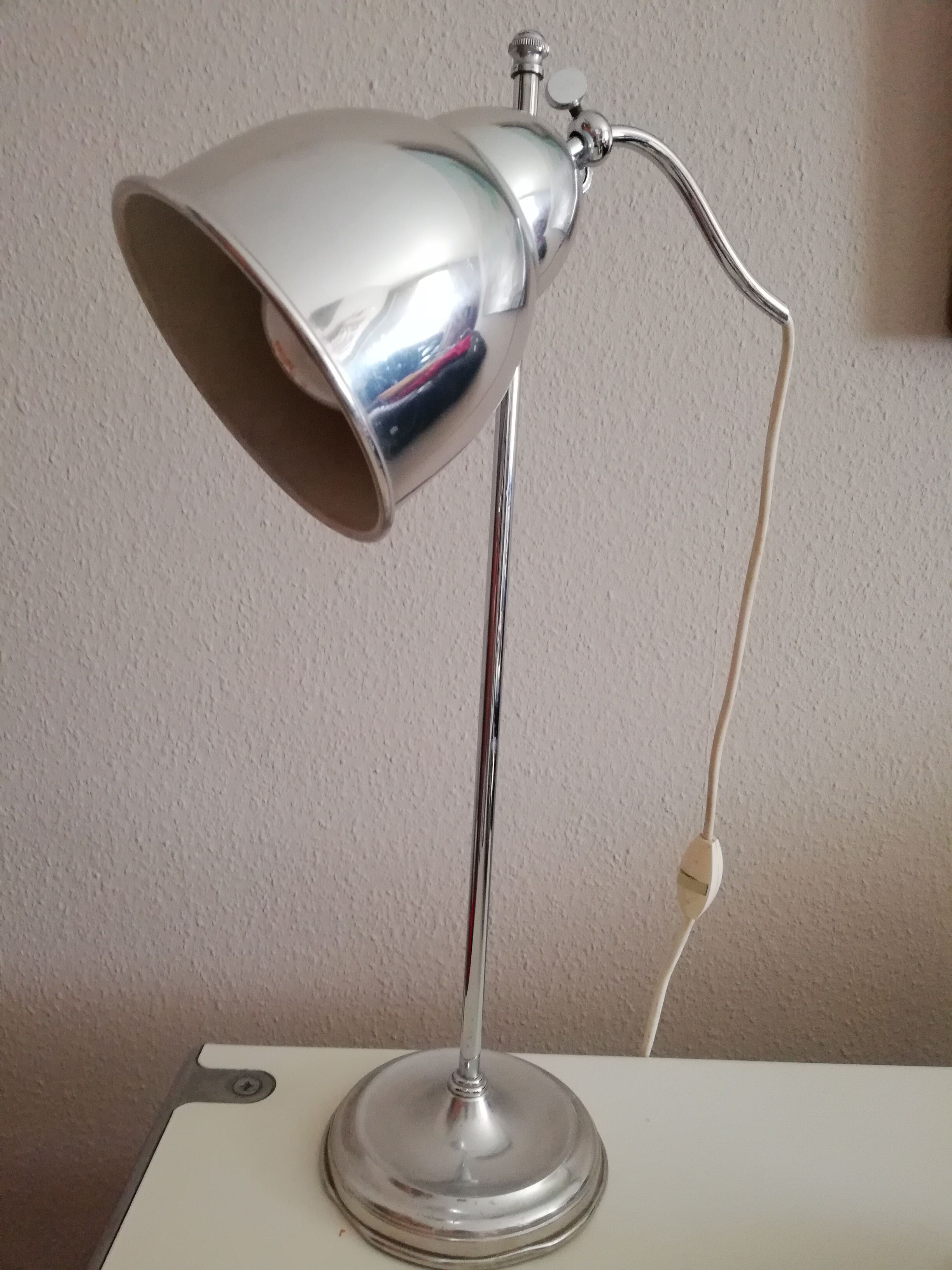 Lampe de table chromé vintage