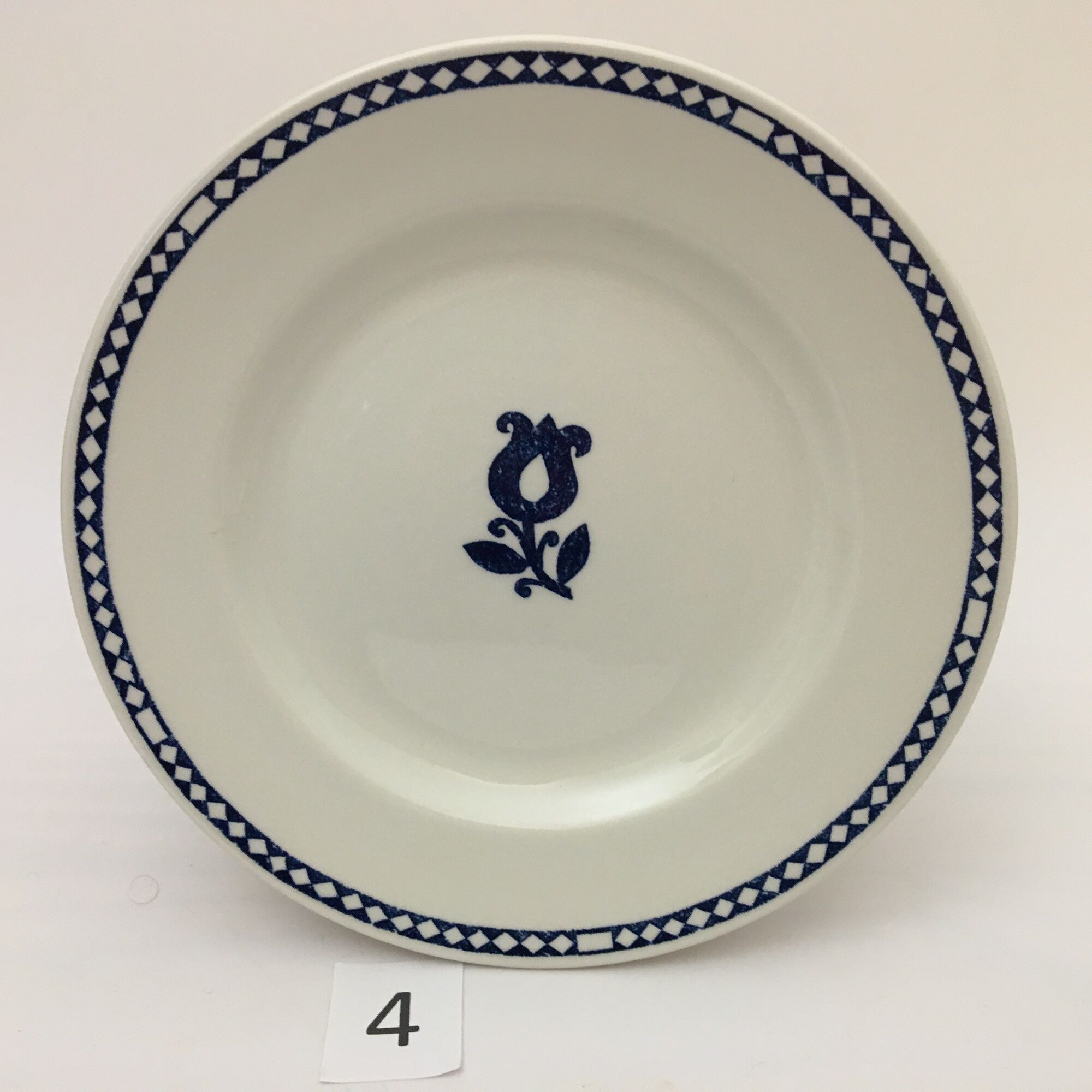 Set of 6 dessert plates stamped "Churchill-England"