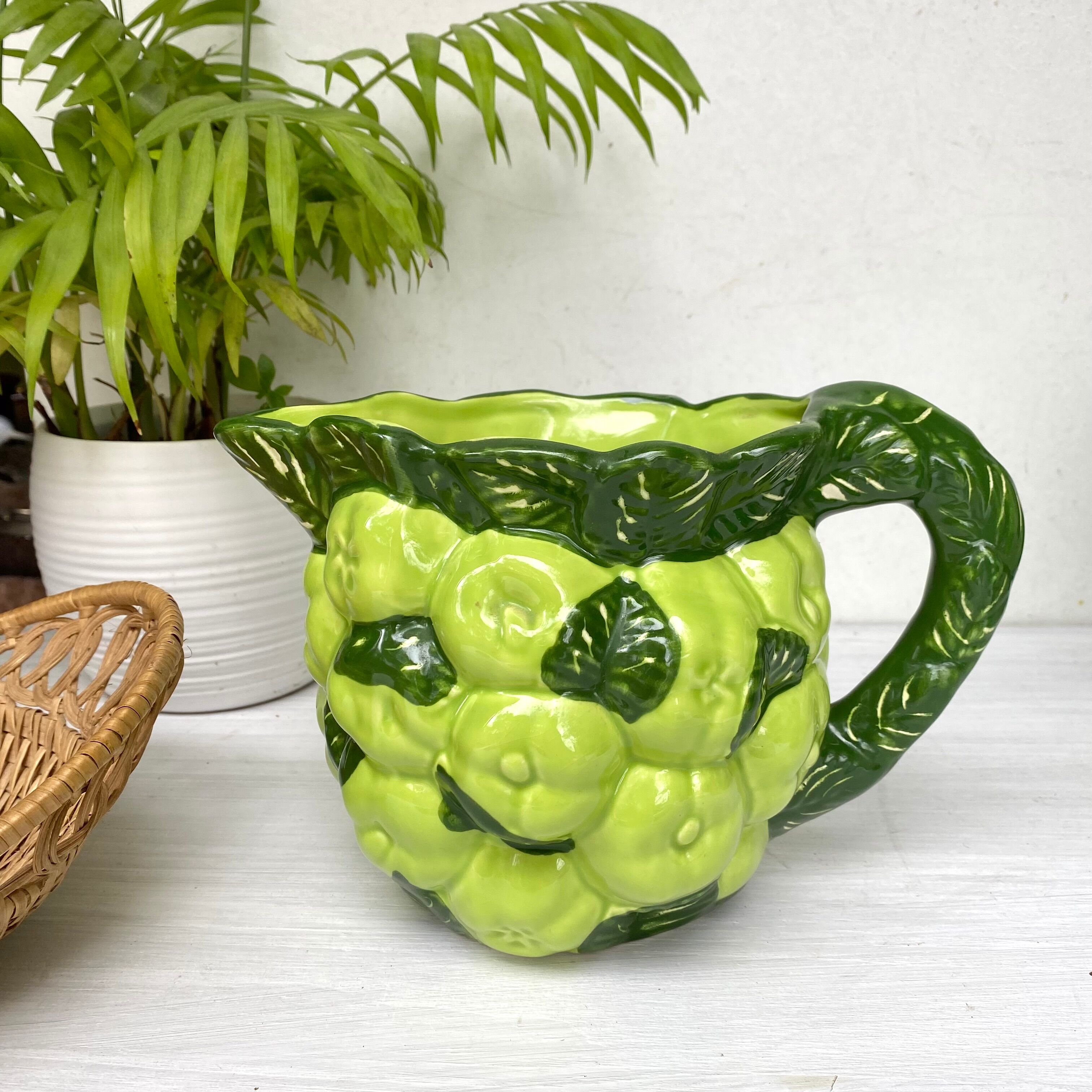 Pitcher in apple slurry