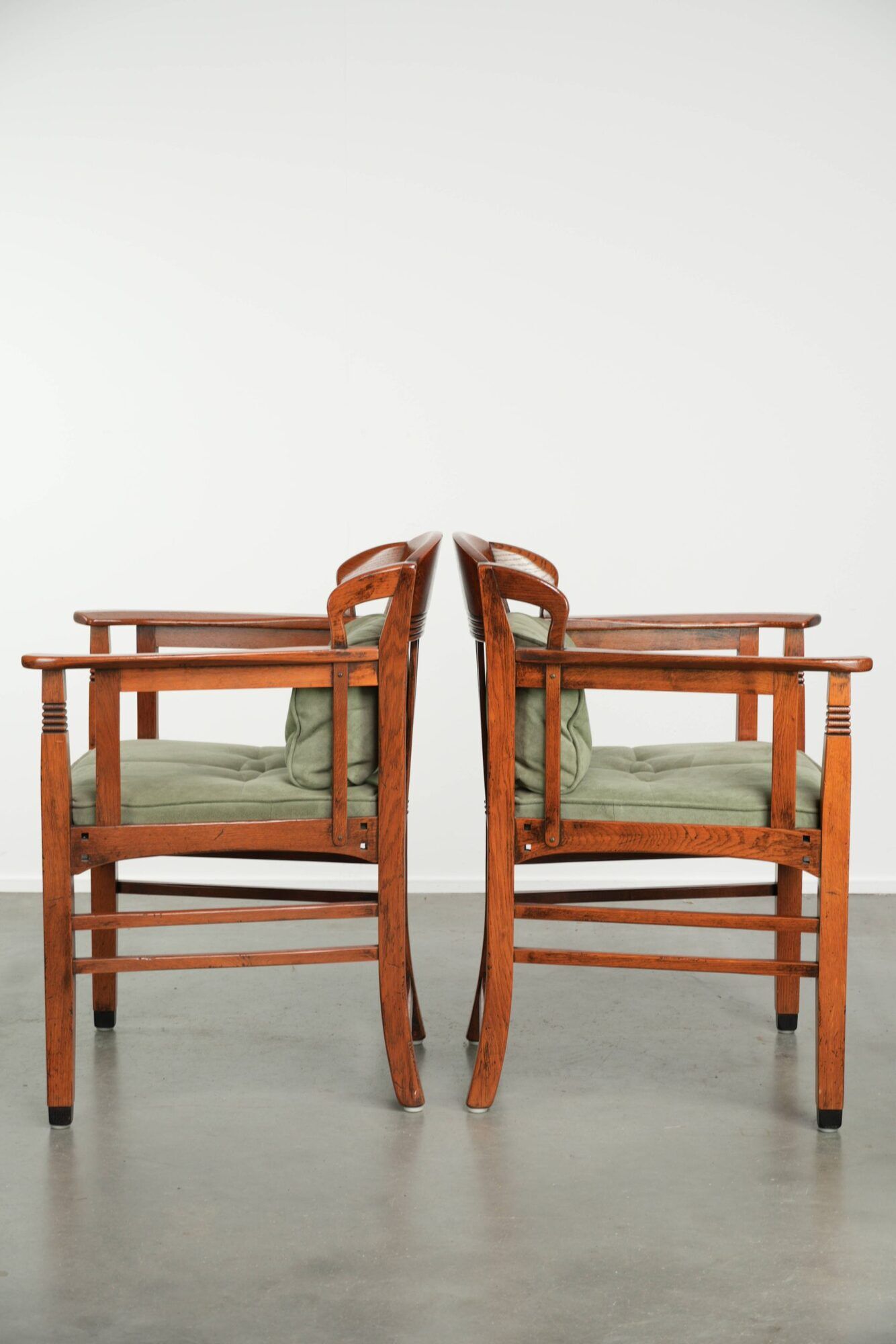 Set of 8 Art Nouveau/Jugendstil dining chairs with suede upholstery