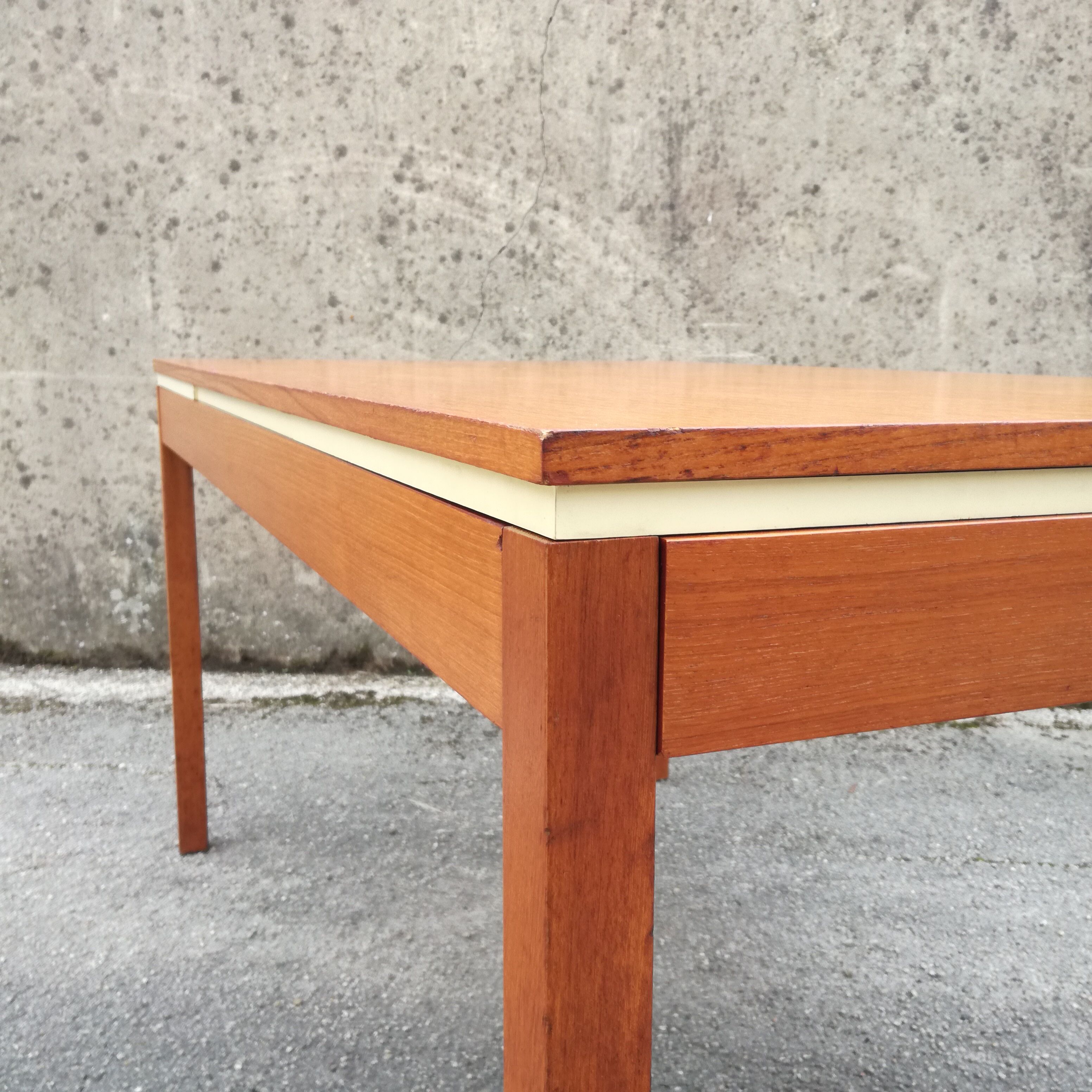 Table à repas rectangulaire 2m50