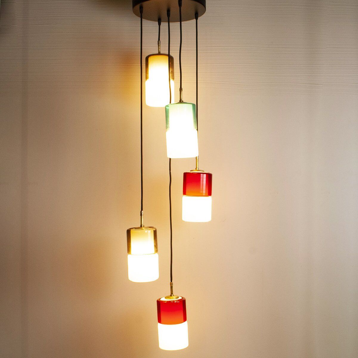 Hanging lamp with five elements in white opaline glass and coloured Murano glass by Putzler Pelill Production, 1960s.