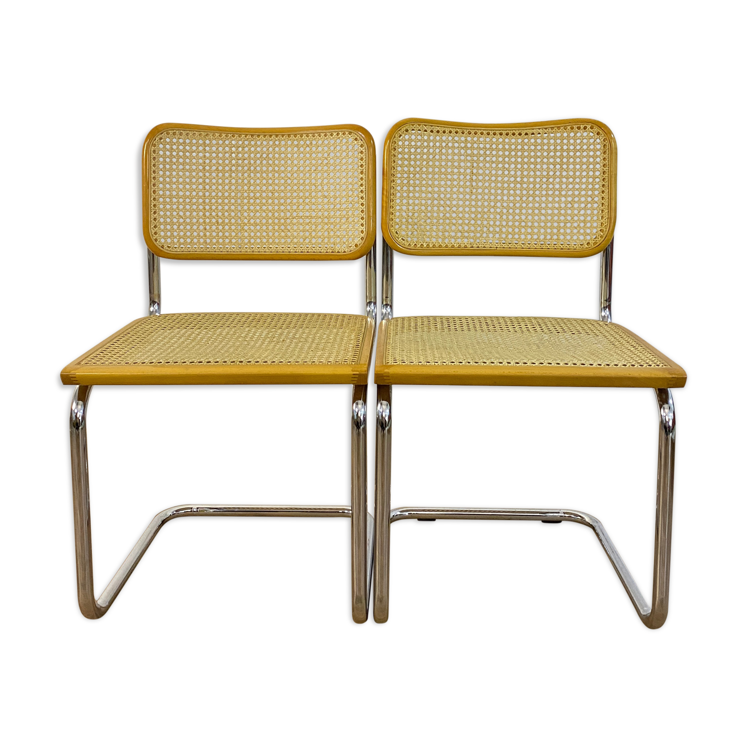 2 B32 chairs by Marcel Breuer