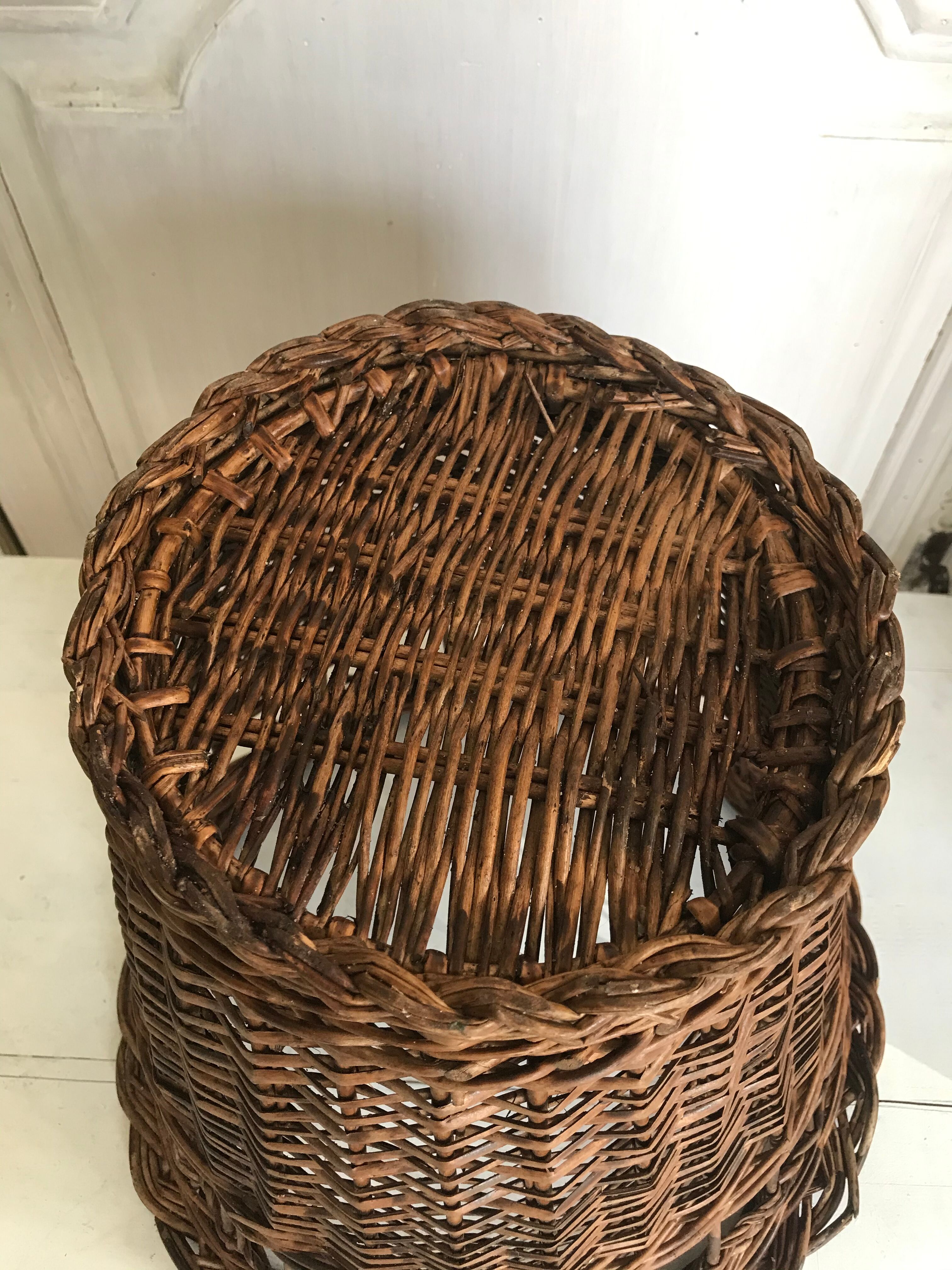 Vintage paper basket