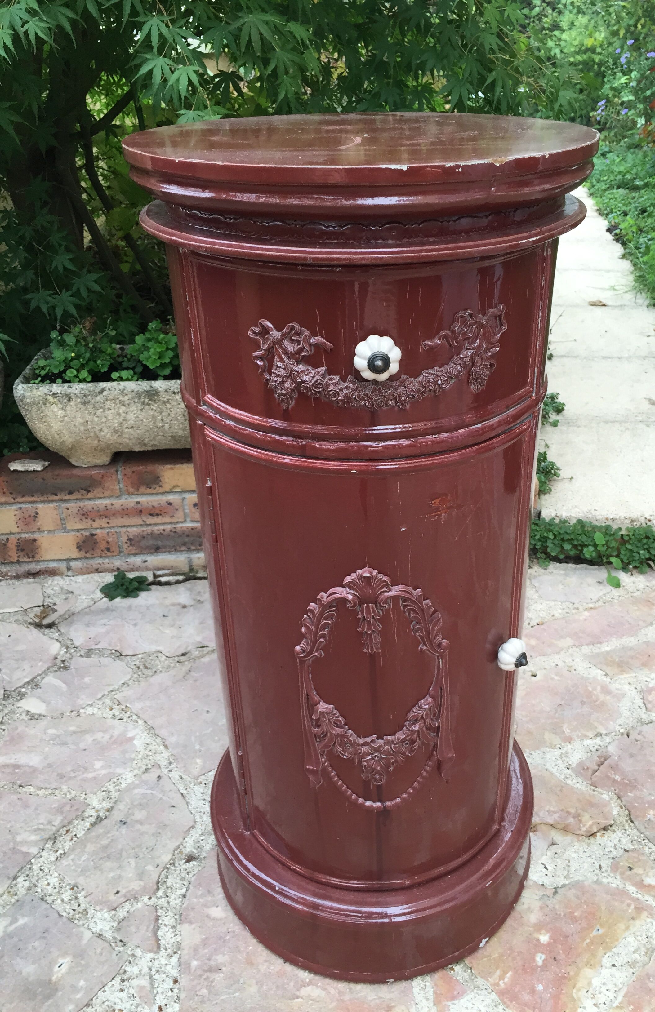 Empire bedside table