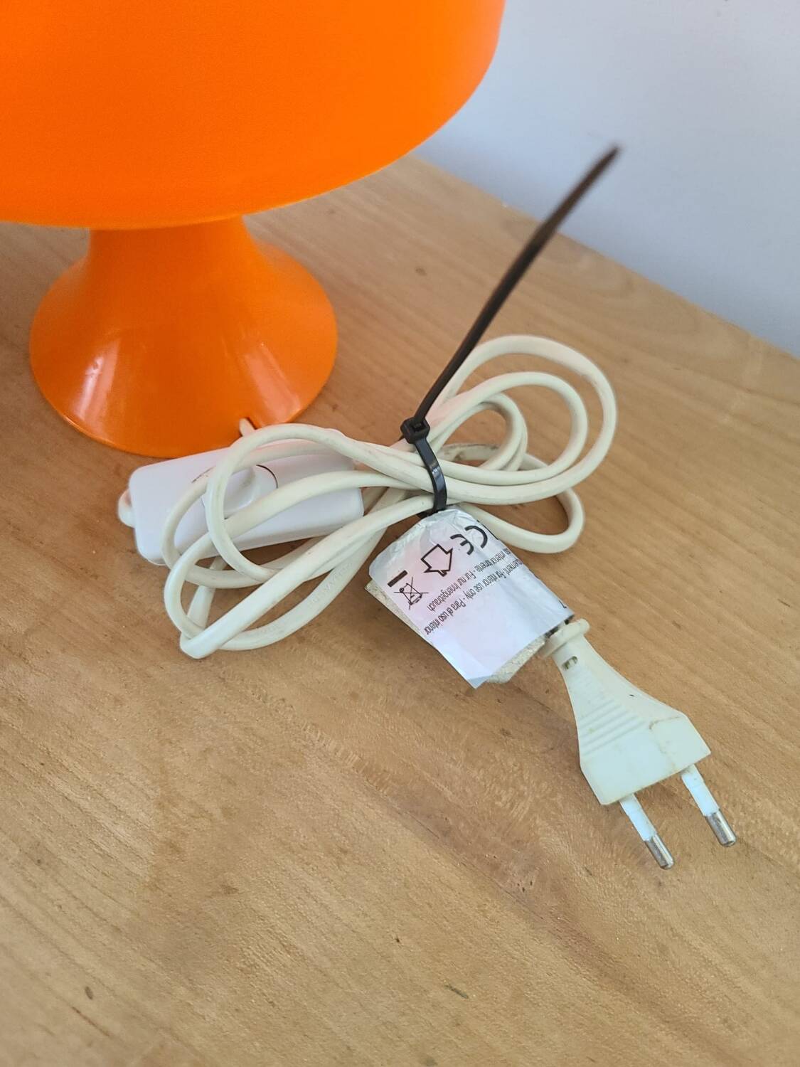 Vintage plastic mushroom table / bedside lamp