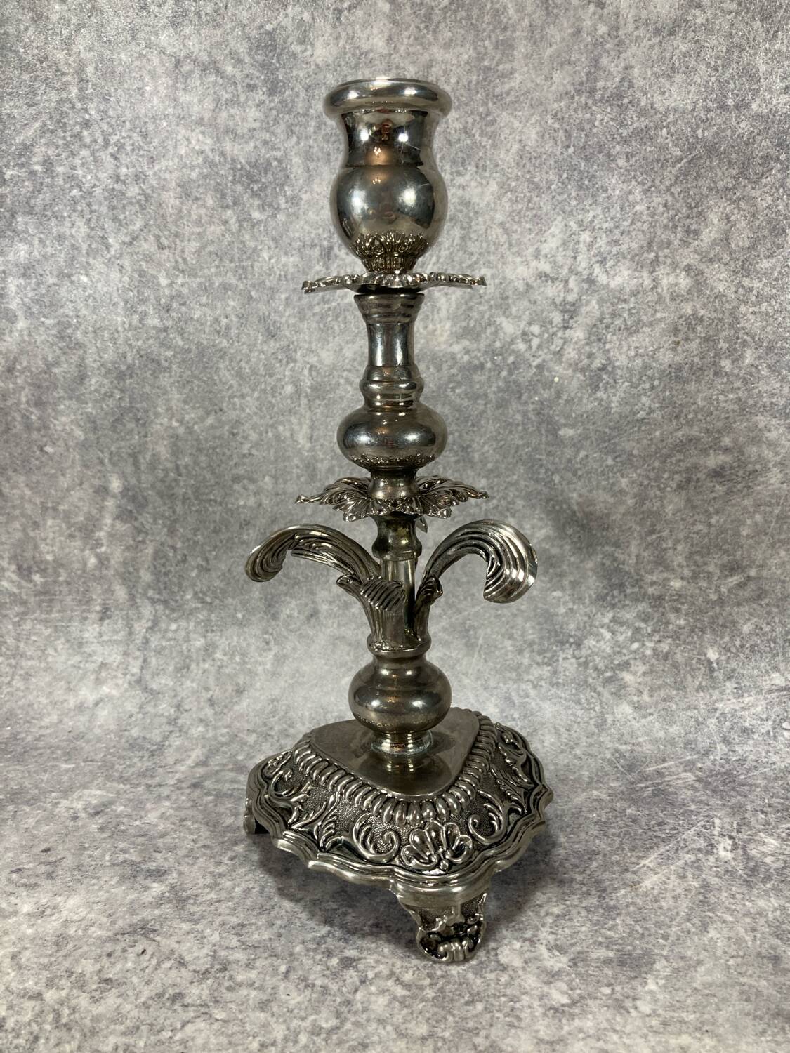 Vintage metal candlestick/candlestick. Candelabra/Torch
