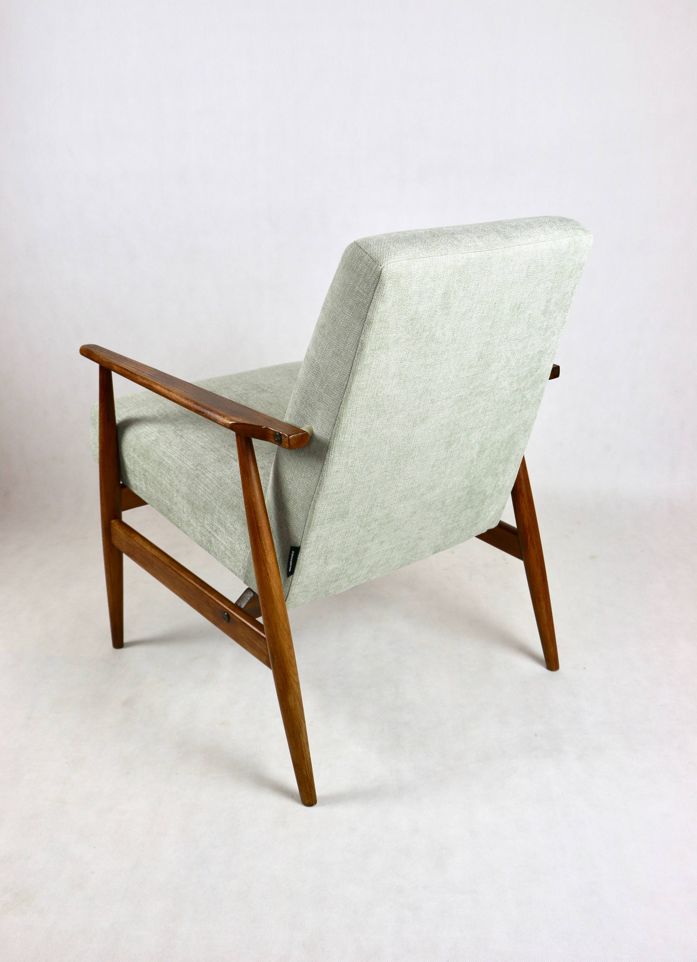 Fauteuil 'Lis', années 1970, vert clair, design Henryk Lis - bois naturel